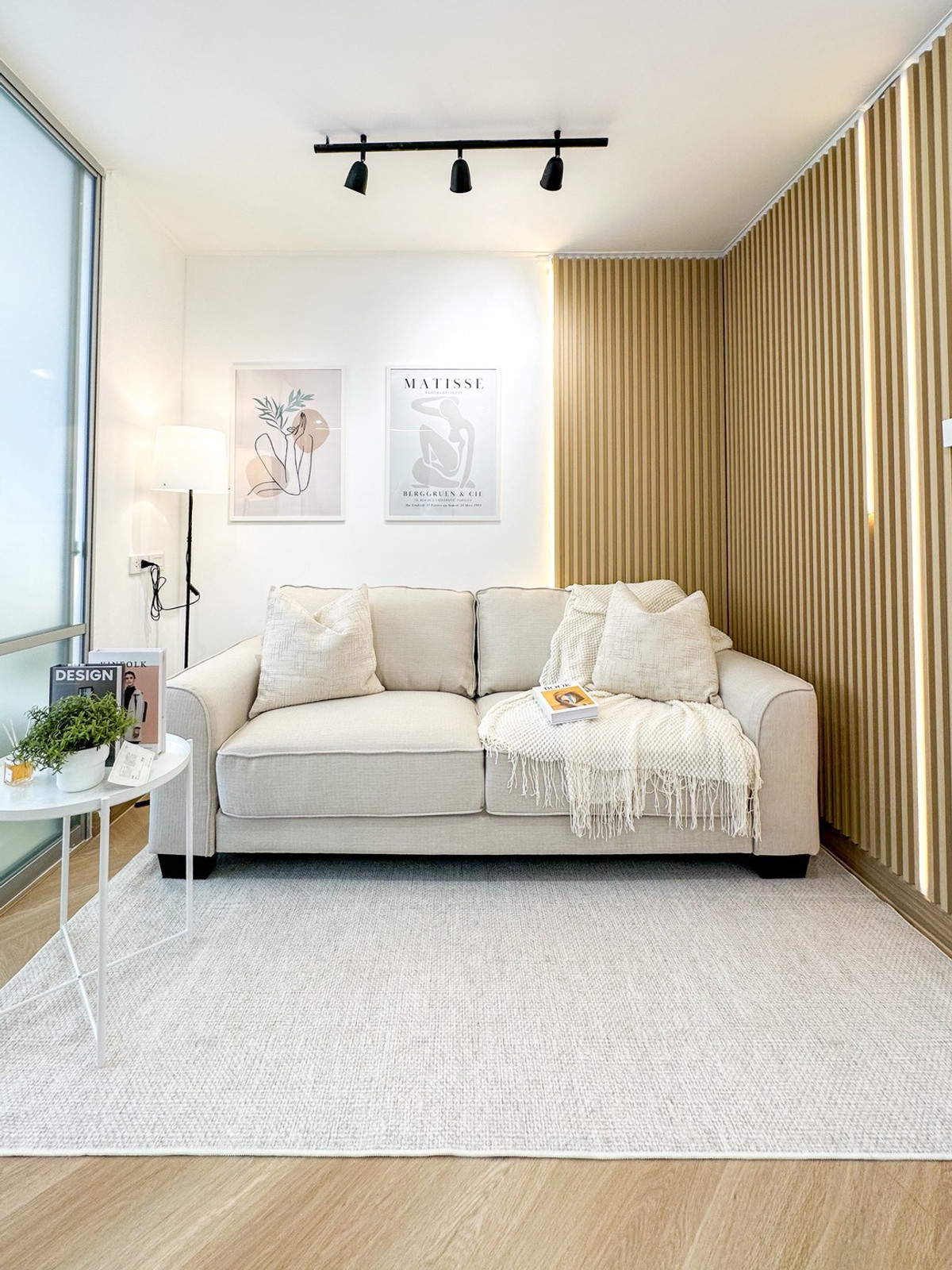 ขายคอนโดบางแค เพชรเกษม : 🔥 ห้องสวย! รีโนเวทใหม่ทั้งห้อง สไตล์มินิมอลอบอุ่น ลุมพินี คอนโดทาวน์ บางแค เฟอร์ฯ แน่น ผ่อนถูกกว่าเช่า.!