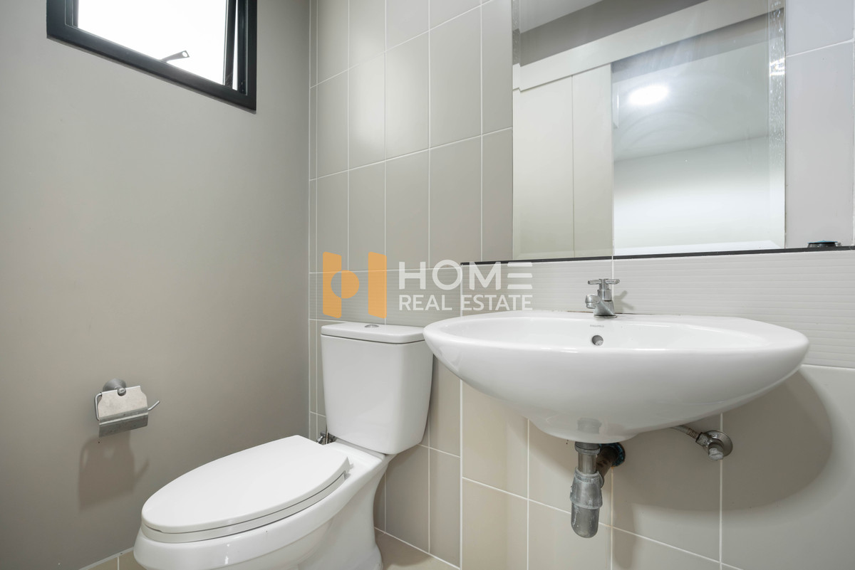 ขายทาวน์โฮมปิ่นเกล้า จรัญสนิทวงศ์ : 🏡 สภาพใหม่กริ๊บ ราคาคุ้มสุดในโครงการ 🔥 บ้านกลางเมือง ปิ่นเกล้า - จรัญ / 3 ห้องนอน (ขาย), Baan Klang Muang Pinklao - Charan / 3 Bedrooma (FOR SALE) BALL213