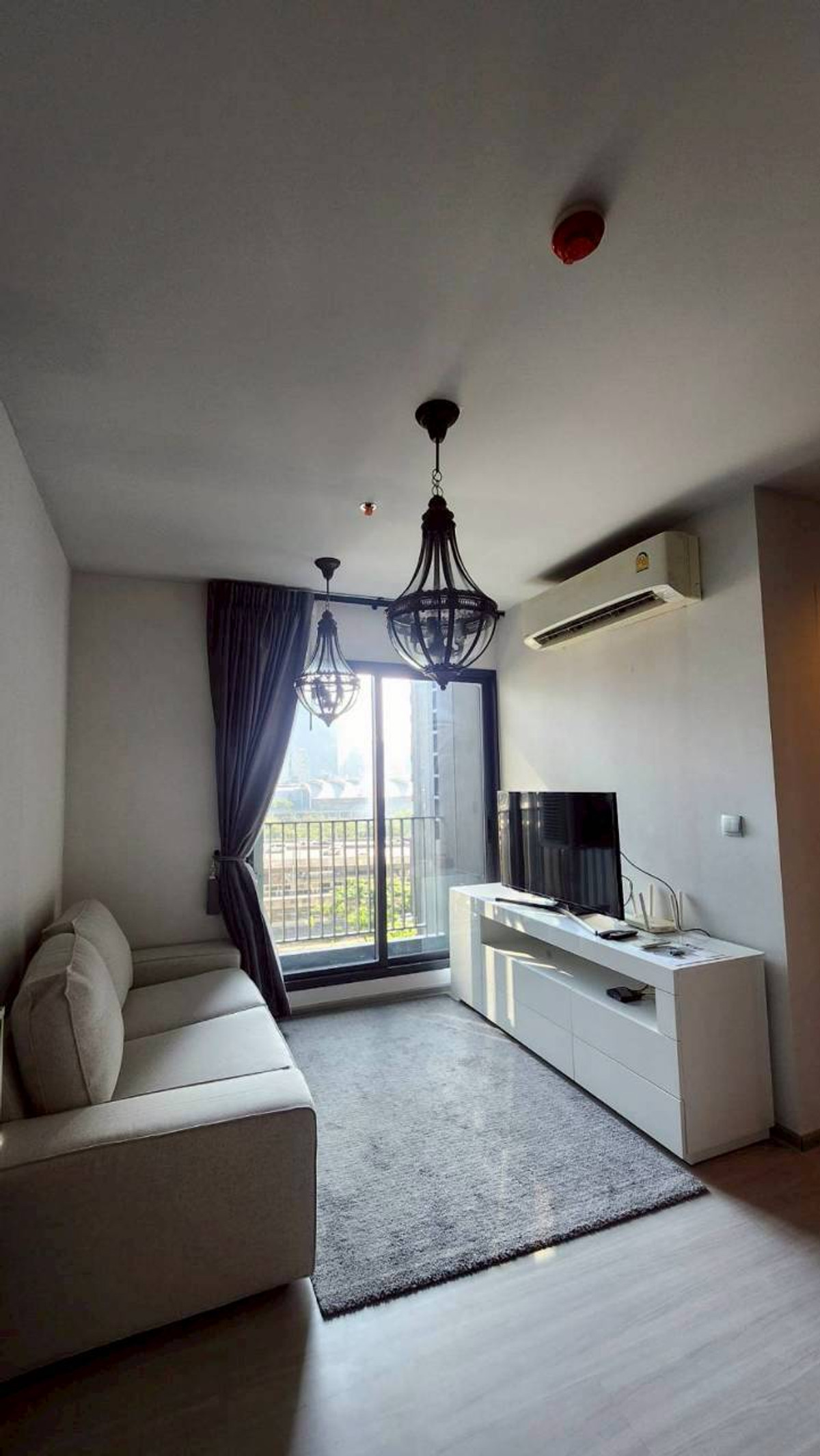 ให้เช่าคอนโดพระราม 9 เพชรบุรีตัดใหม่ RCA : ✅ LAK225 ✅ Line : @p2nproperty