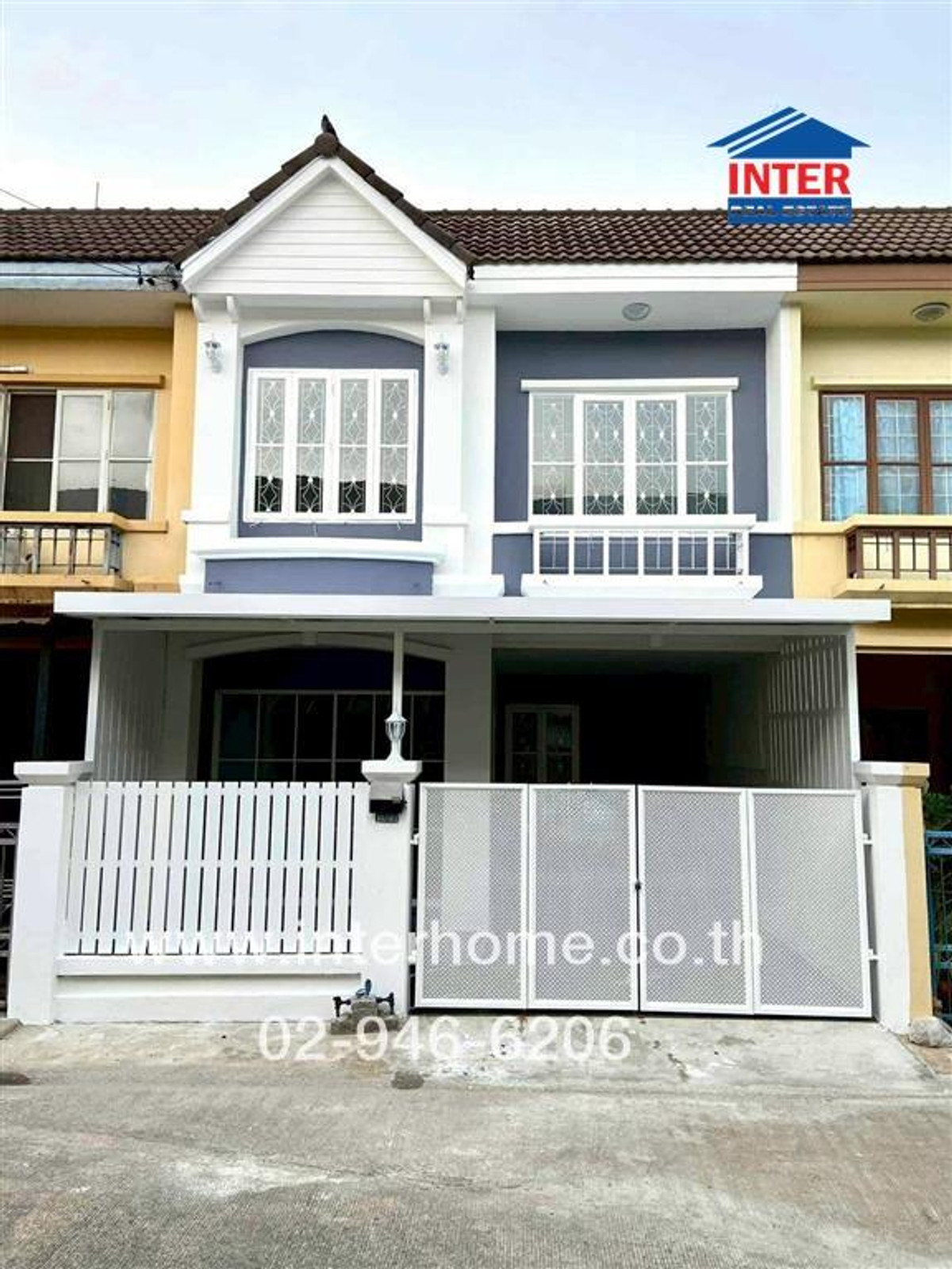 ขายทาวน์โฮมปทุมธานี รังสิต ธรรมศาสตร์ : ทาวน์เฮ้าส์ 2 ชั้น 18 ตร.ว. หมู่บ้านบุศรินทร์ คลอง2 ถนนรังสิต-นครนายก ถนนลำลูกกา ลำลูกกา ปทุมธานี