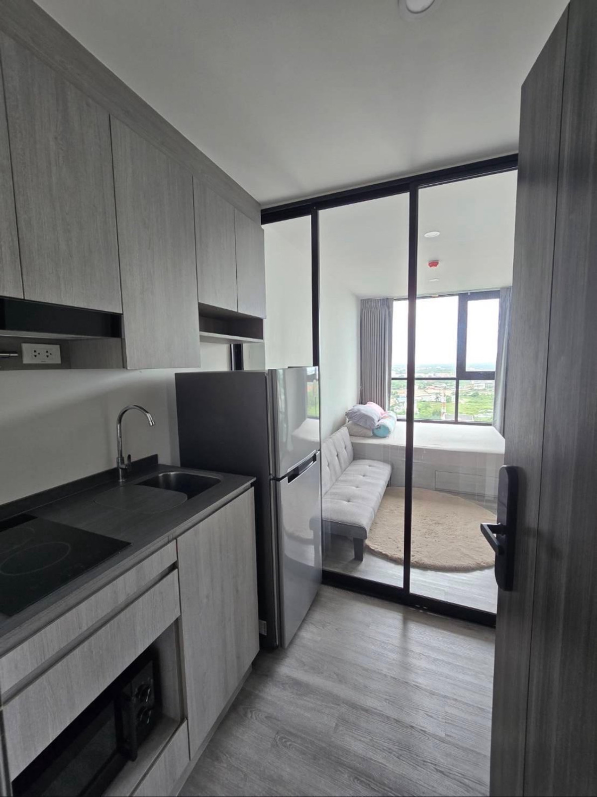 ขายคอนโดสมุทรปราการ สำโรง : For Sale The Origin E22 Station 