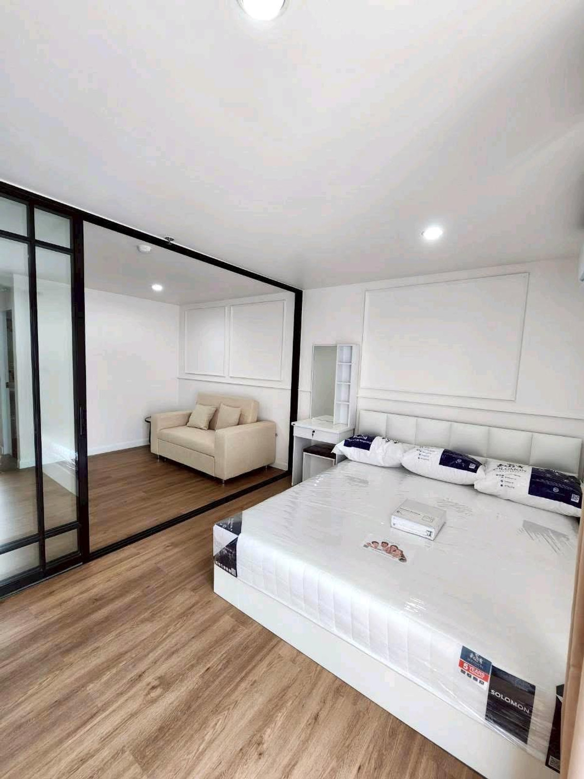 ขายคอนโดรัชดา ห้วยขวาง : คอนโดสวย ✅️ ใกล้ MRT รัชดา // ที่อดรถ2สิทธิ์