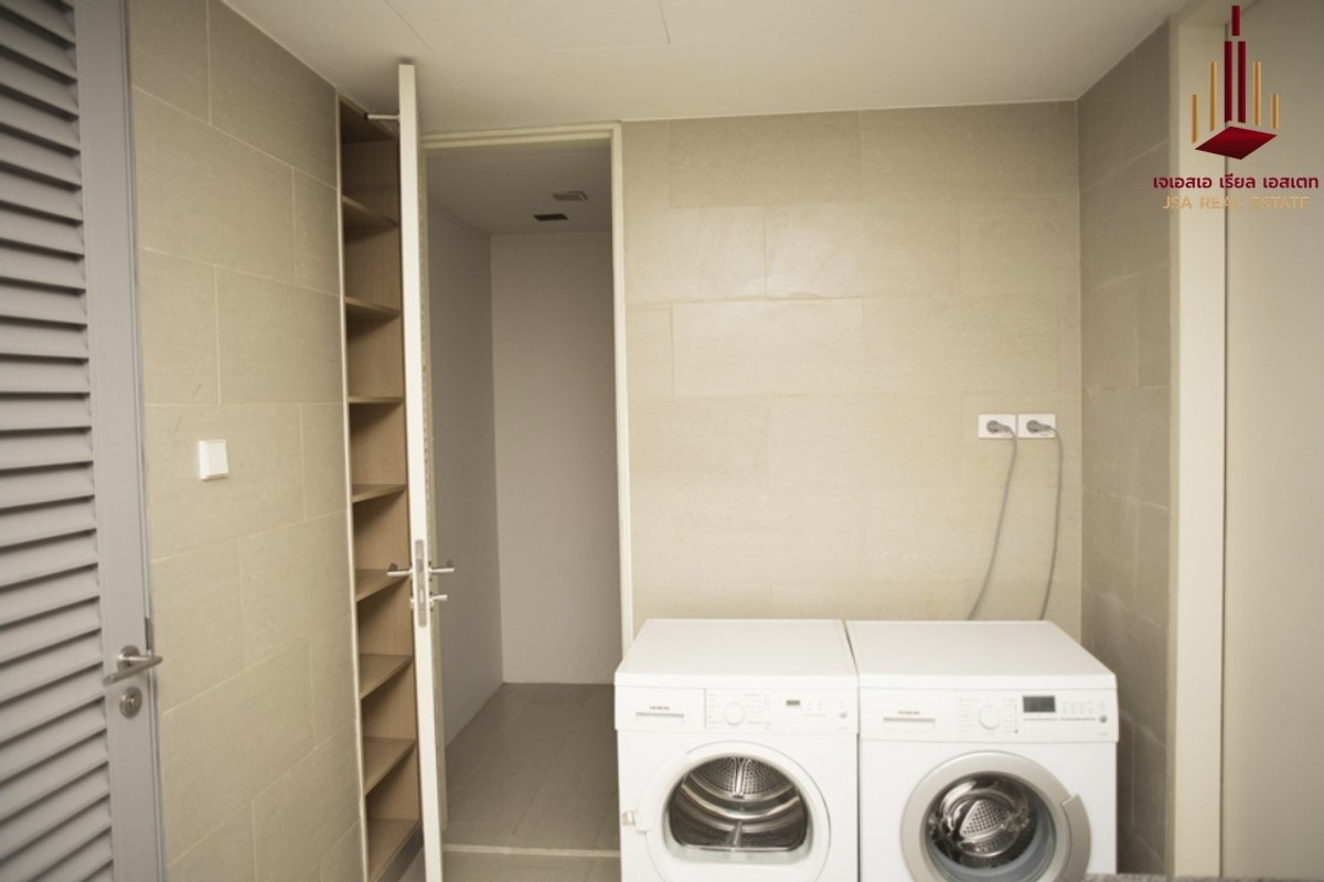 For RentCondoSathorn, Narathiwat : ✨ For Rent: The Met Condo ✨ 💰 Only 120,000 THB/month