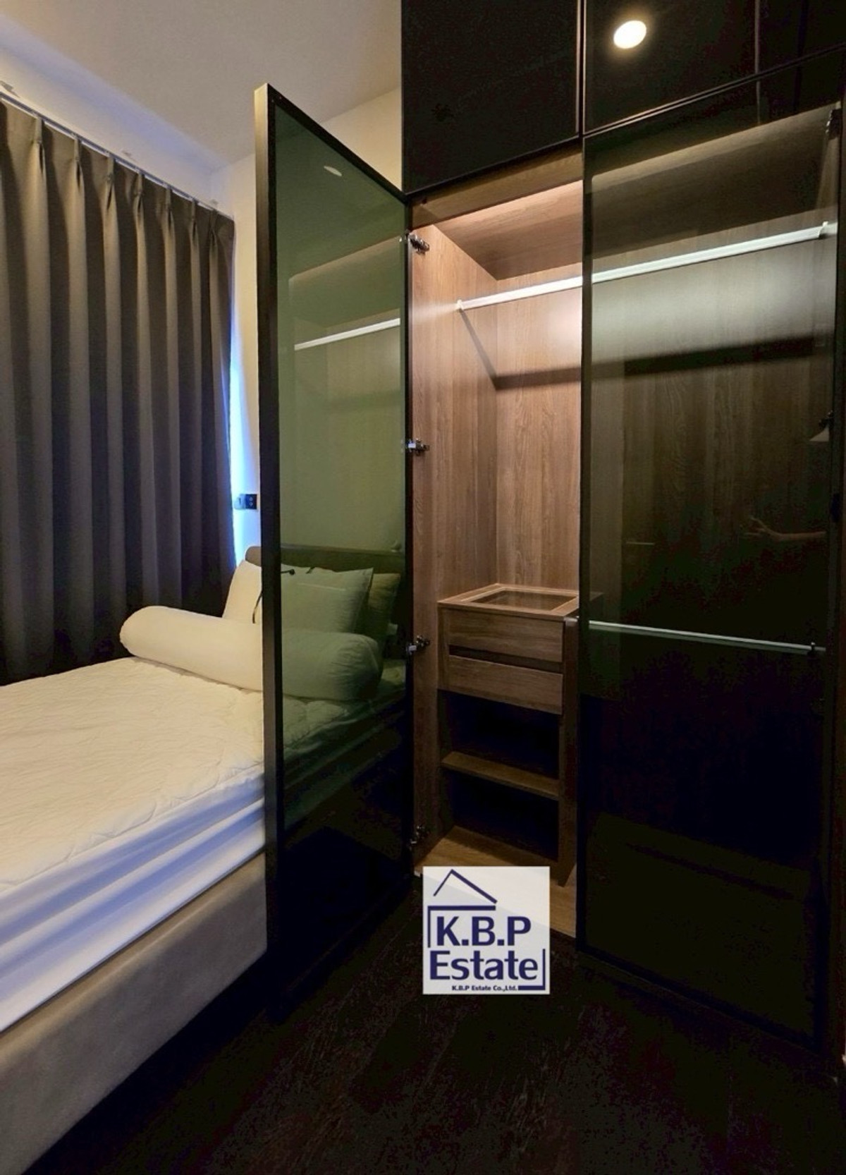 คอนโดสุขุมวิท อโศก ทองหล่อ : (FOR SALE&RENT)Park Origin Thonglor Fully Furniture Ready to Move