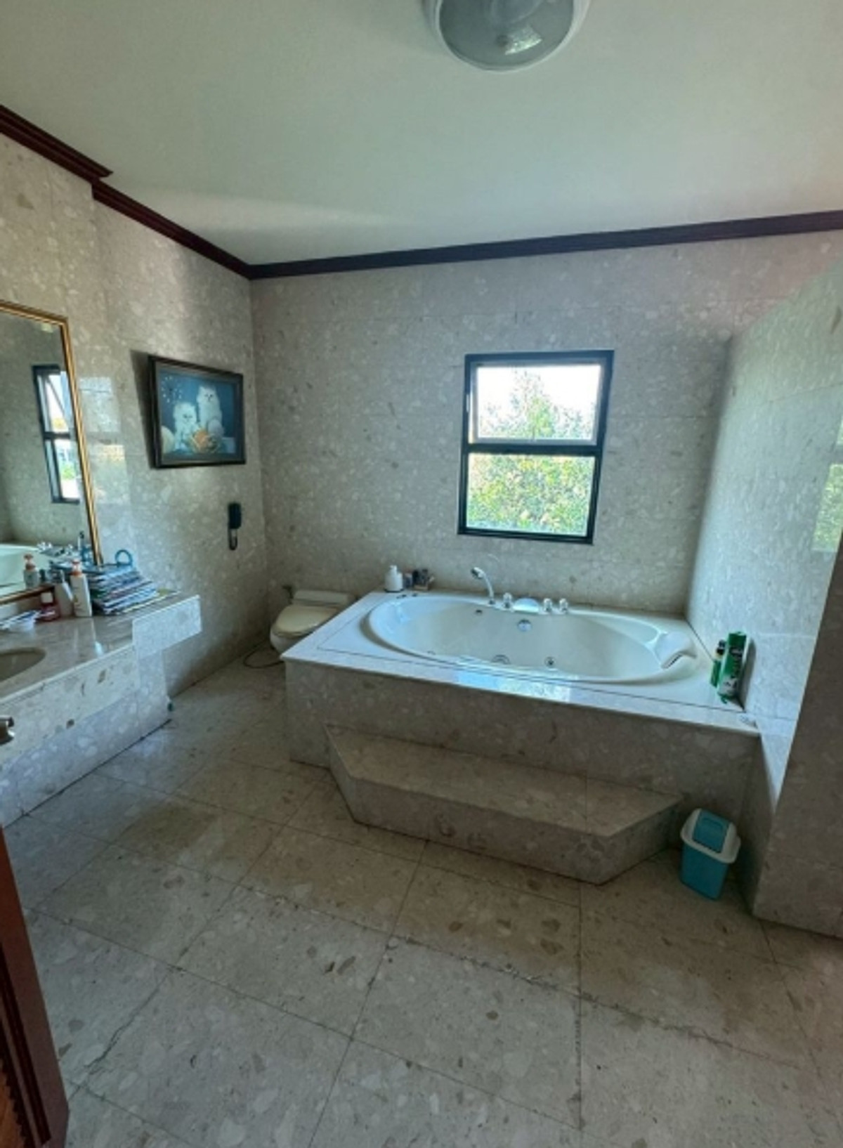 For SaleHousePathum Thani,Rangsit, Thammasat : For sale: 2-storey detached house, area 400 sq m. (1 rai), with 2 other houses and 1 more residence, with parking lot. in the same fence Muang Aek Rangsit, Rangsit University, Pathum Thani