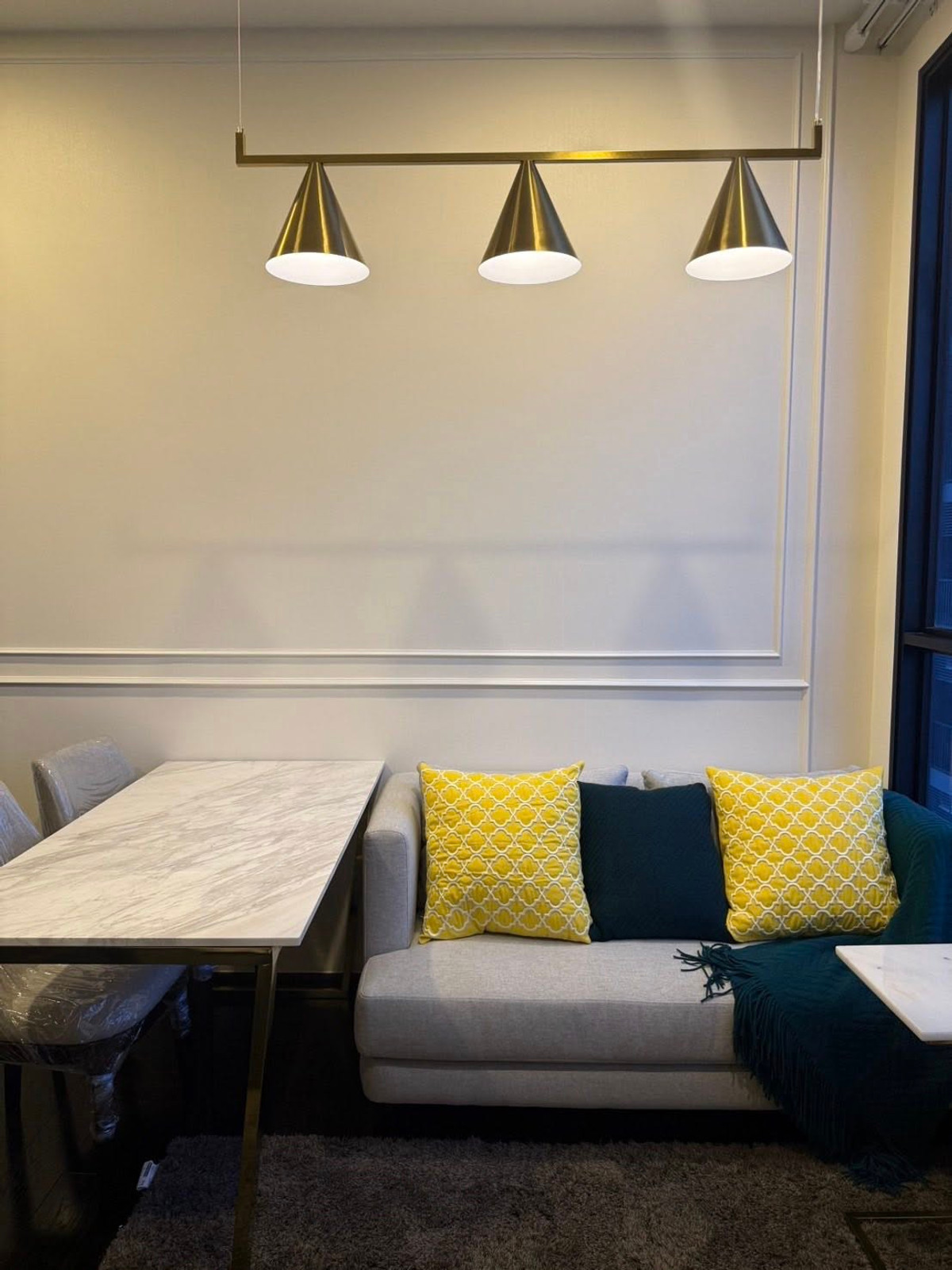 For RentCondoSukhumvit, Asoke, Thonglor : Park Origin Thonglor Condo, convenient travel, near BTS, there is a shuttle, beautiful room, fully furnished, ready to move in!!