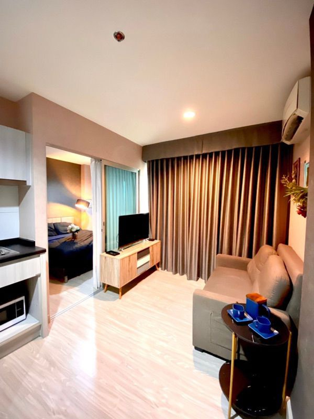 For RentCondoChaengwatana, Muangthong : For rent Aspire Ngamwongwan, beautiful room, fully decorated.