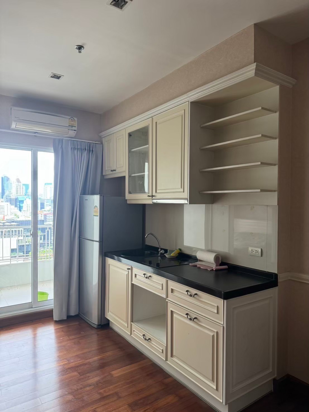 For RentCondoSathorn, Narathiwat : (For rent) 🟢Condo IVY Sathorn 10 I 1-BR, fully furnished + electrical appliances ㅡ near 🚆BTS Chong Nonsi/Saint Louis  