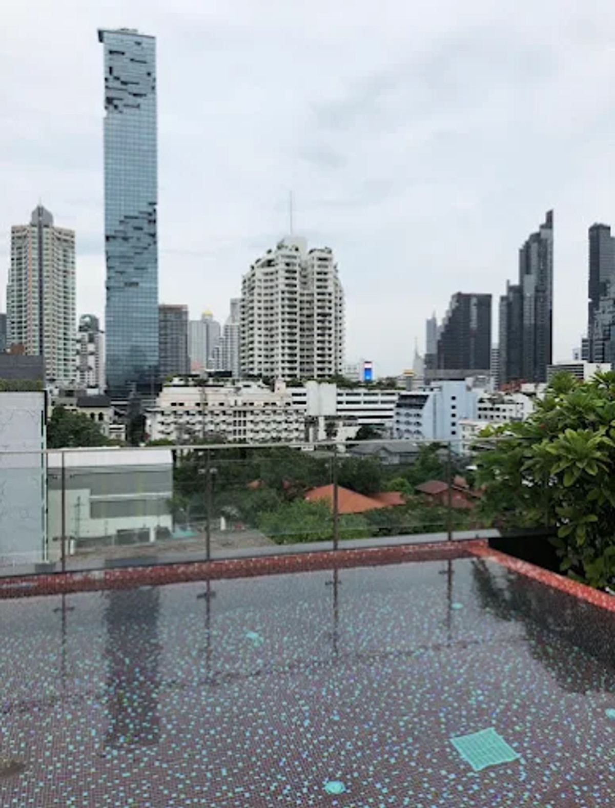 For SaleCondoSilom, Saladaeng, Bangrak : ✨ Easier life in the heart of the CBD, Condolette Light Convent for sale, connecting Silom-Sathorn. Perfectly 💕