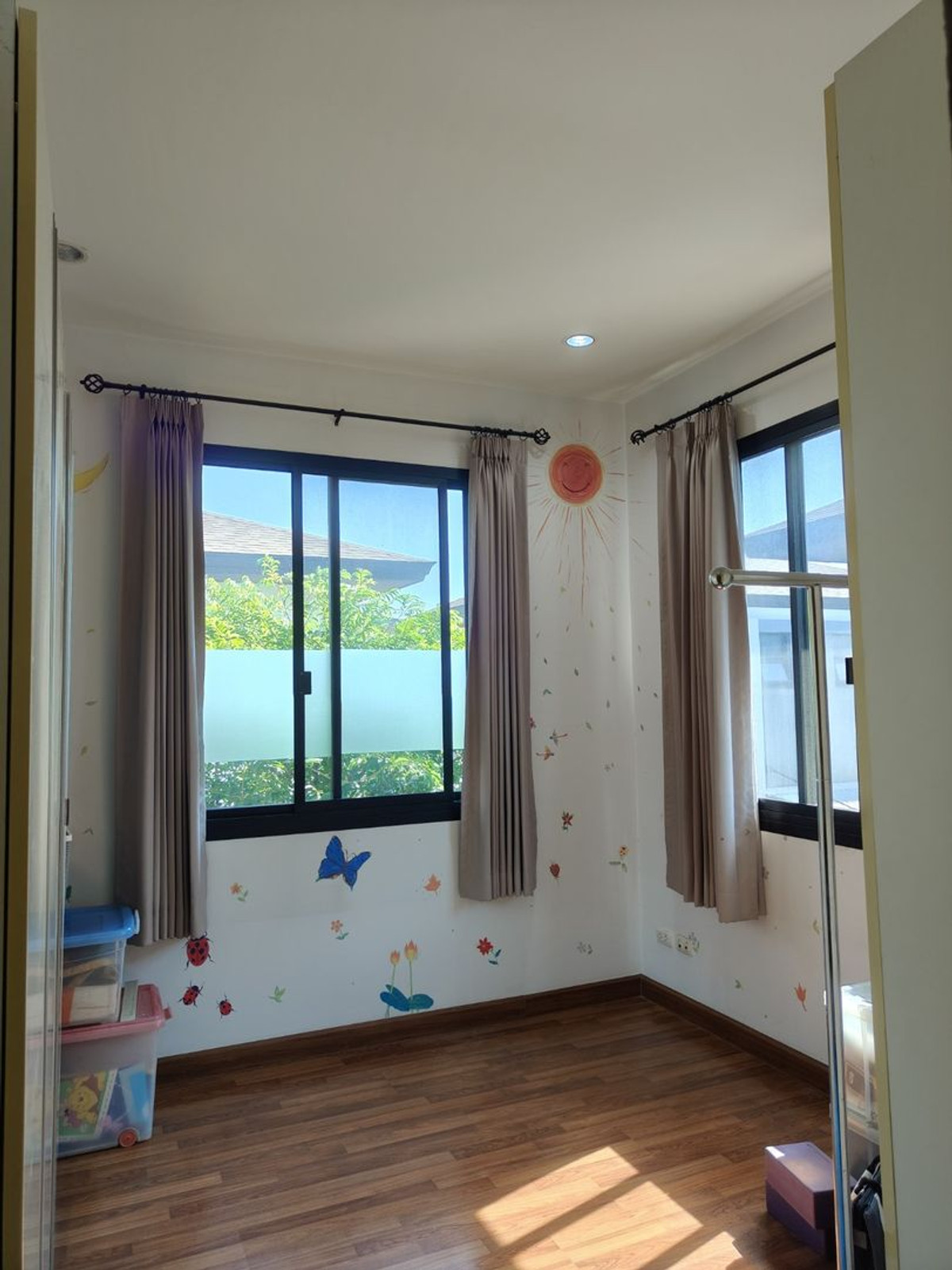 ขายบ้านมีนบุรี-ร่มเกล้า : 67.6ตรว 4นอน3น้ำ บ้านเดี่ยว 2 ชั้น  อควา ดิวินา รามคำแหง 94