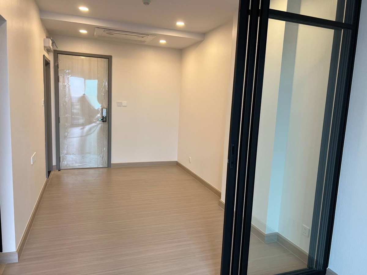 For RentCondoThaphra, Talat Phlu, Wutthakat : Supalai Lite Thaphra Wongwian Yai【𝐑𝐄𝐍𝐓】🔥A light and uncluttered atmosphere; a relaxing feeling.🔥 Contact Line ID: @hacondo