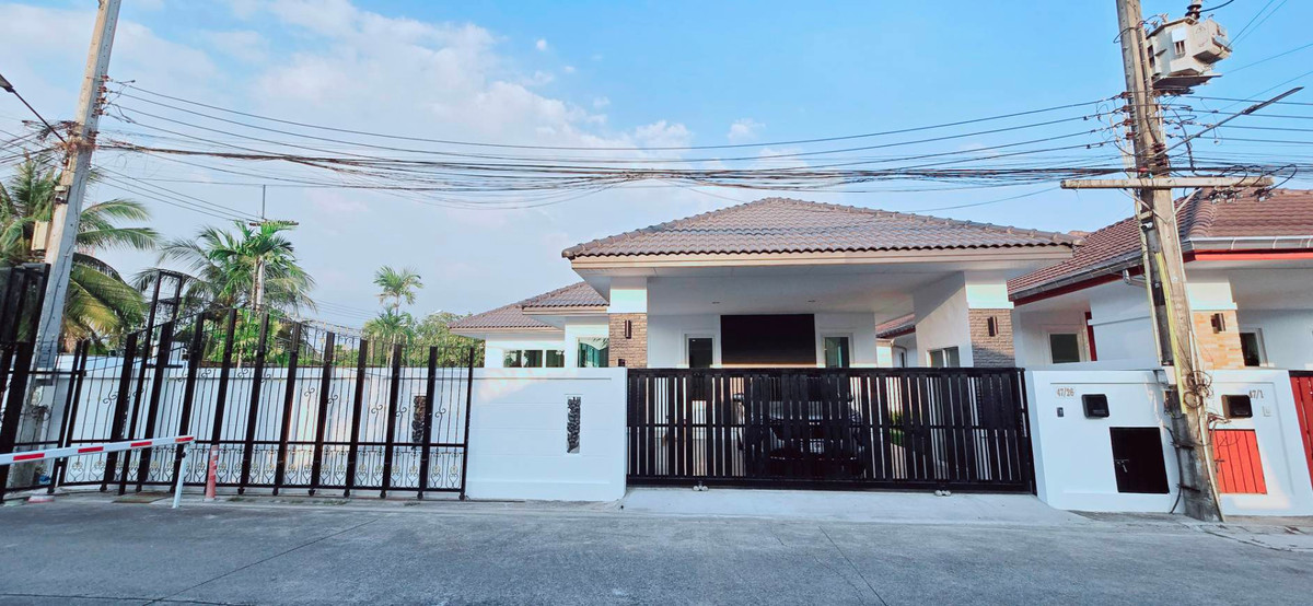 ขายบ้านพัทยา บางแสน ชลบุรี สัตหีบ : บ้านเดี่ยว หลังมุม (พร้อมสระว่ายน้ำ)หมู่บ้าน Garden View 2 