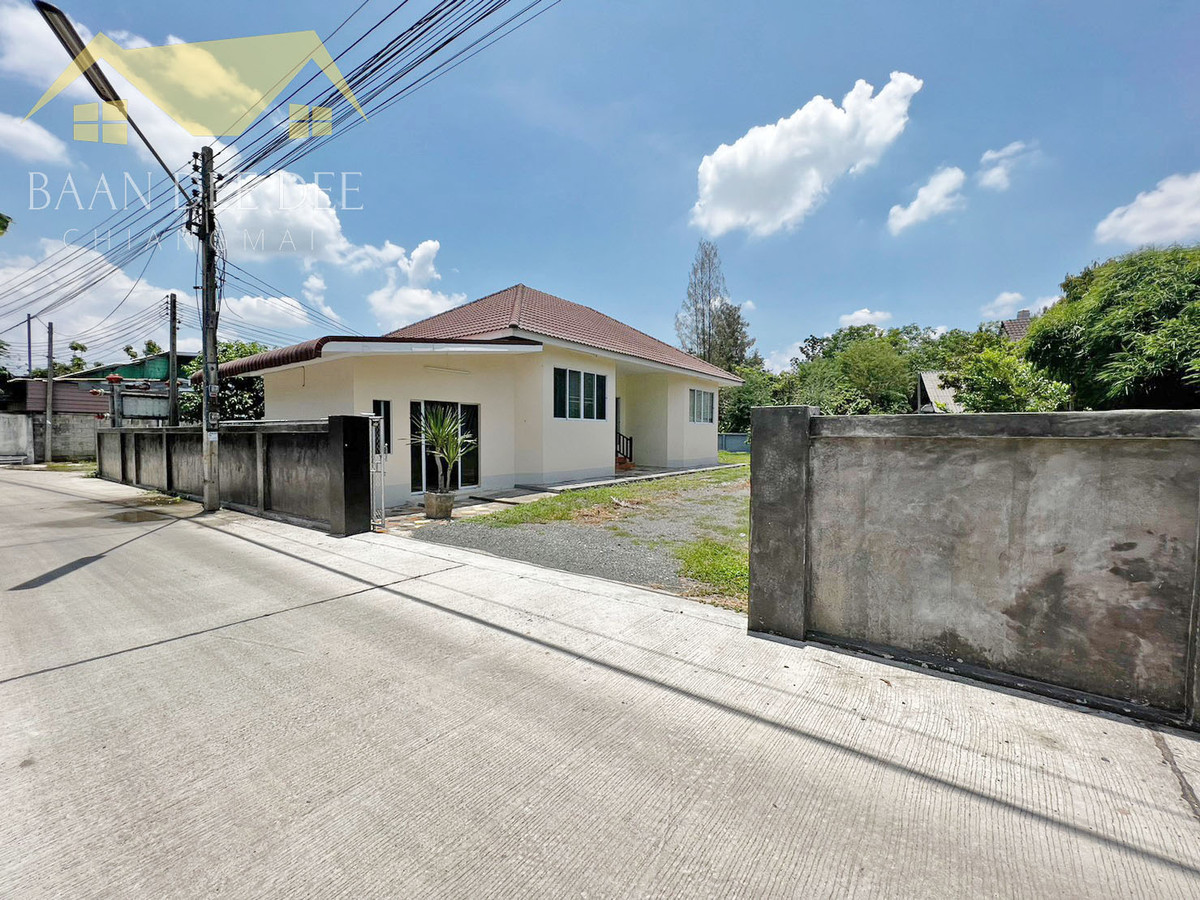 For RentHouseChiang Mai : House for rent 13,000 baht per month, near Tonkla School, only 5 minutes, No.11H099