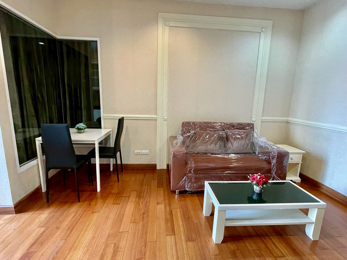 ให้เช่าคอนโดสาทร นราธิวาส : (ปล่อยเช่า) คอนโด IVY Sathorn 10 I 1-BR เฟอร์+เครื่องใช้ไฟฟ้าครบ ㅡ ใกล้ 🚆BTS ช่องนนทรี/เซนหลุยส์