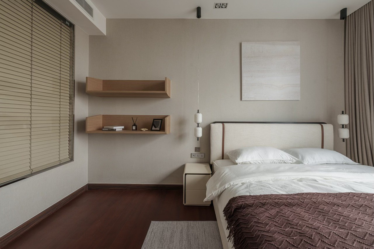 For RentCondoNana, North Nana,Sukhumvit13, Soi Nana : 2 bedrooms at Q1 Sukhumvit, Contact 062-496-6454