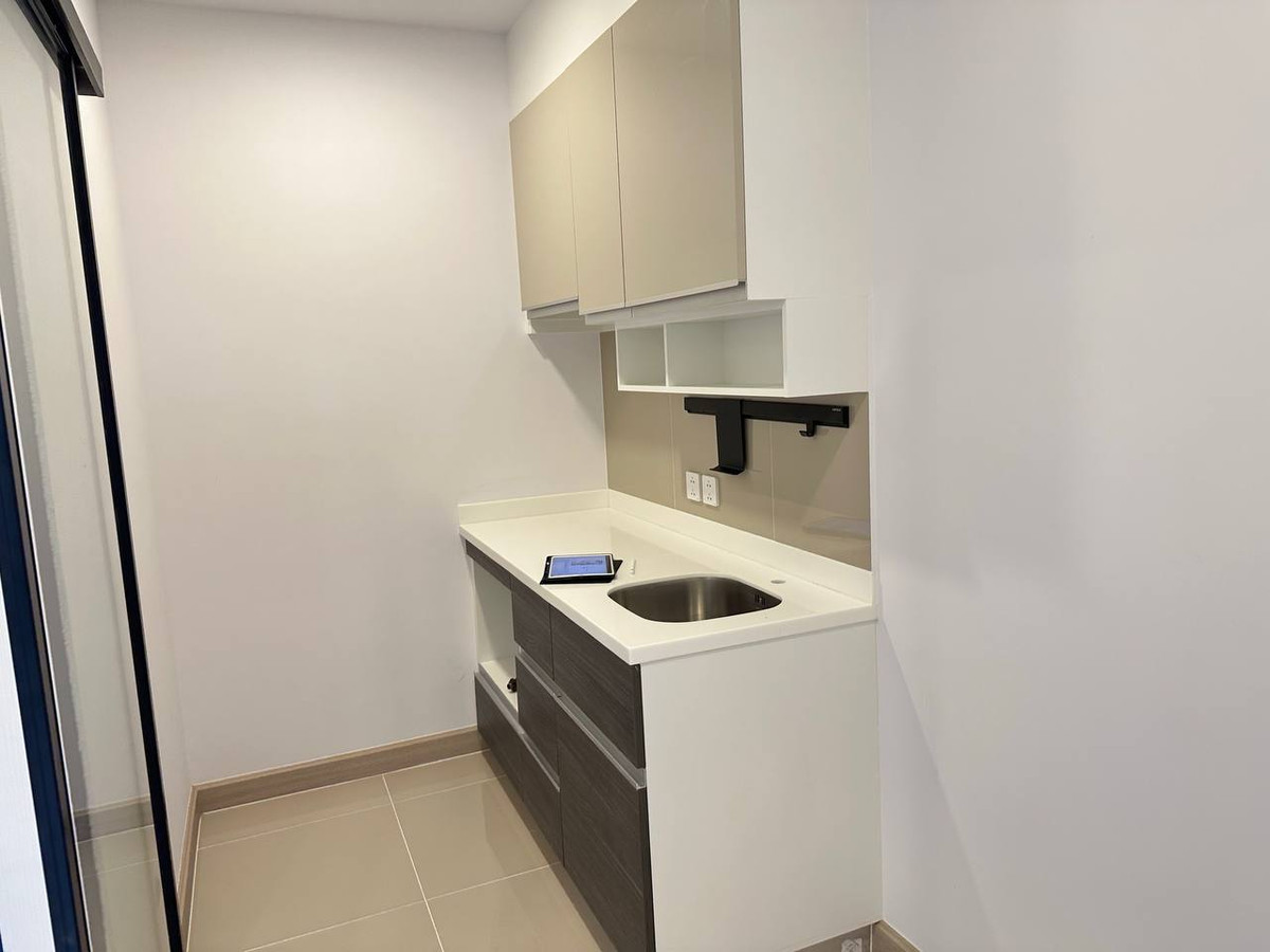 For RentCondoThaphra, Talat Phlu, Wutthakat : Supalai Lite Thaphra Wongwian Yai【𝐑𝐄𝐍𝐓】🔥A light and uncluttered atmosphere; a relaxing feeling.🔥 Contact Line ID: @hacondo