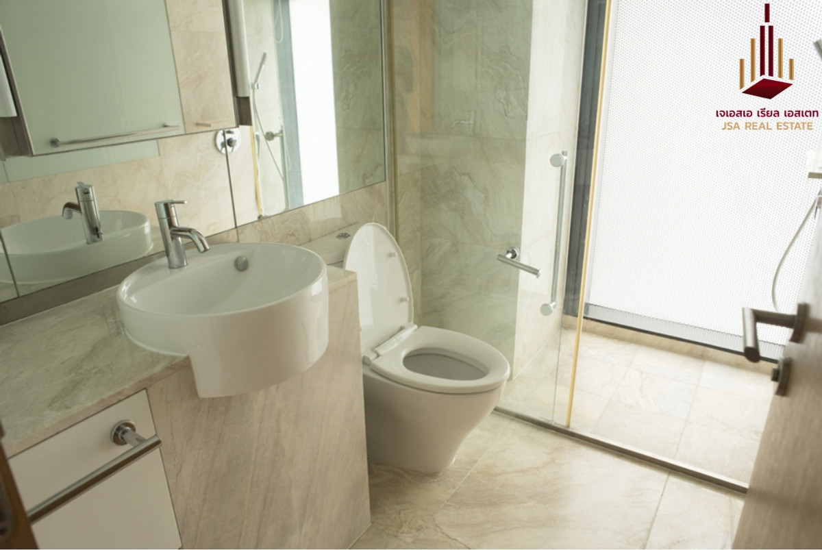 For RentCondoSathorn, Narathiwat : ✨ For Rent: The Met Condo ✨ 💰 Only 120,000 THB/month