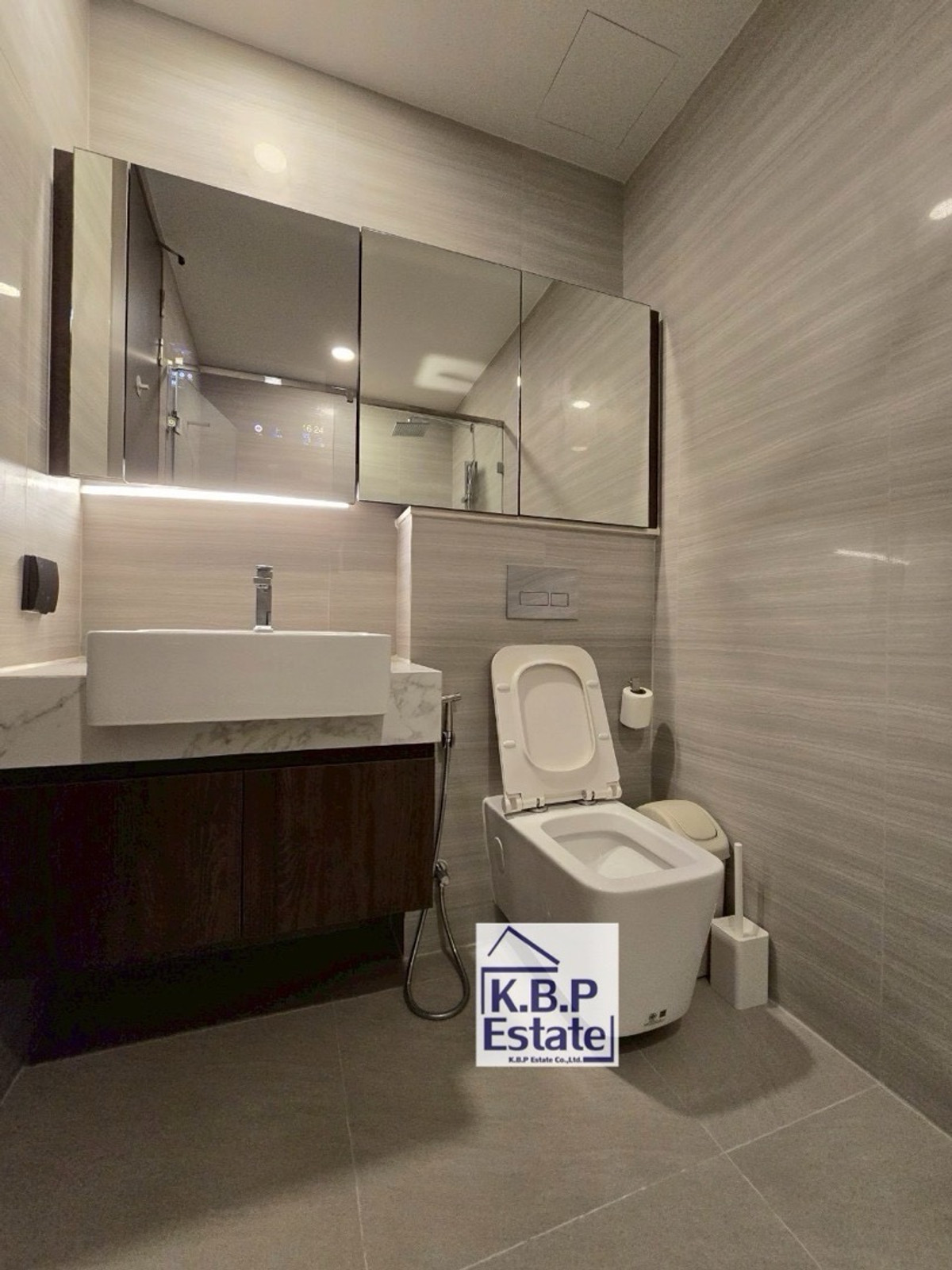 คอนโดสุขุมวิท อโศก ทองหล่อ : (FOR SALE&RENT)Park Origin Thonglor Fully Furniture Ready to Move