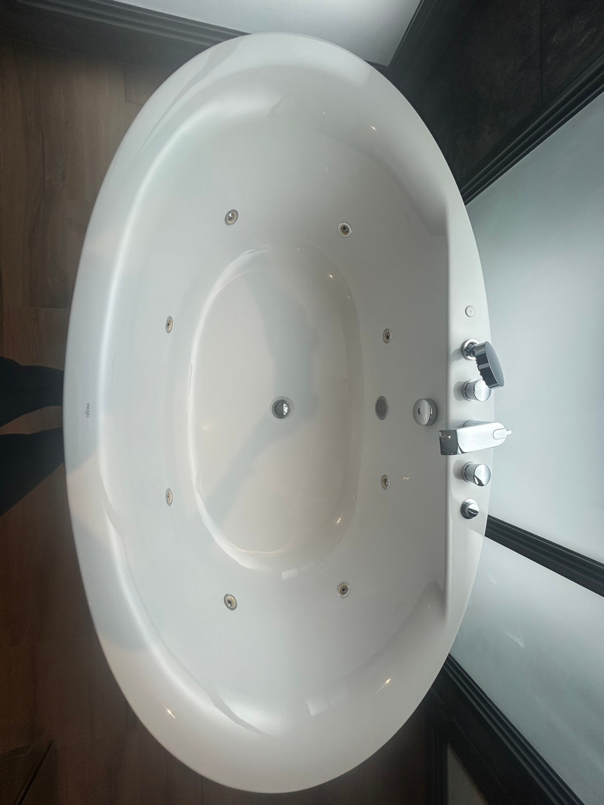 ขายบ้านเลียบทางด่วนรามอินทรา : ขายบ้านเดี่ยวบูก้าน โยธินพัฒนา 3 ชั้น 112.80 วา พื้นที่ใช้สอย 737 ตรม.  พร้อมสระว่ายน้ำ เเละลิฟท์โดยสาร