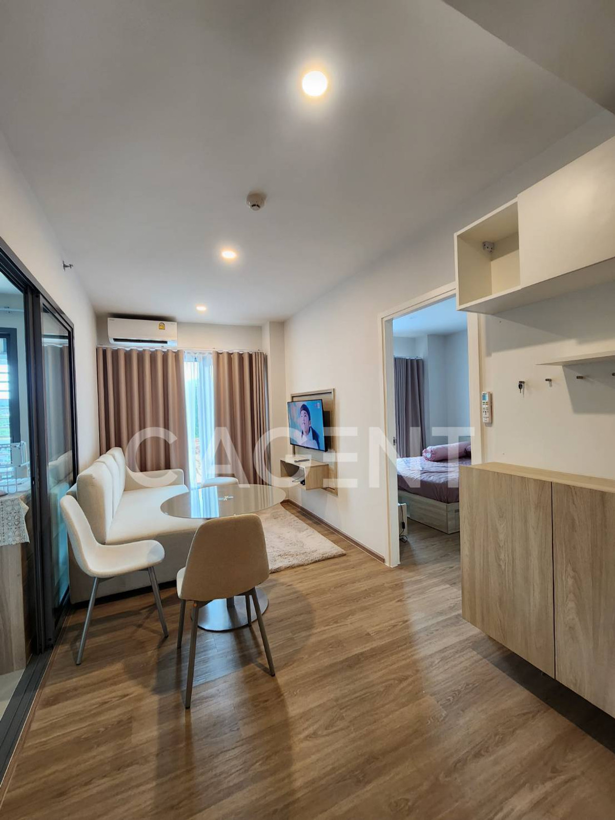 For SaleCondoPhuket : For sale!!! Condo “Phyll Phuket“ 1 bedroom, 1 bathroom, in the heart of Phuket city, surrounded by complete facilities.