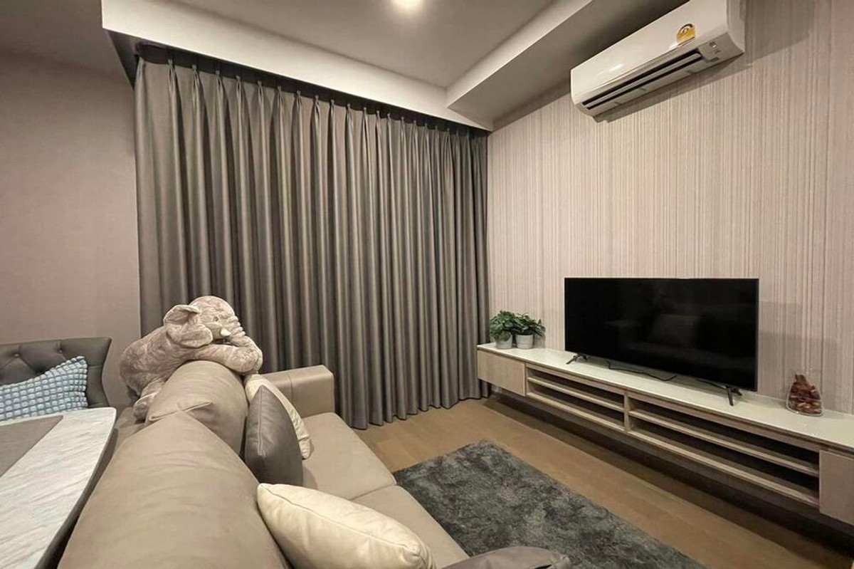 For SaleCondoRatchathewi,Phayathai : 🔥 Sale with tenant !! rare item, good location,  modern style, great facility !! 🔥 Code C20230700140..........Park Origin Phayathai, 2 bedroom, 2 bathroom, furnished, Special Deal!!📣📣