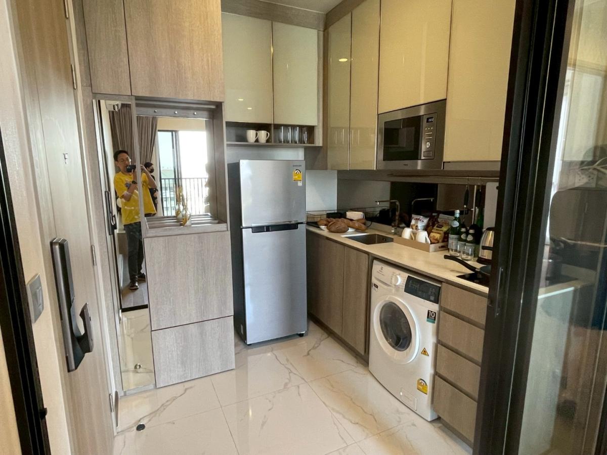 For RentCondoRatchathewi,Phayathai : 🔥Rent Now🔥 Park Origin Phaya Thai, near BTS Phaya Thai station, connecting to Airport Link and BTS Victory Monument. Fully furnished and ready to move in.