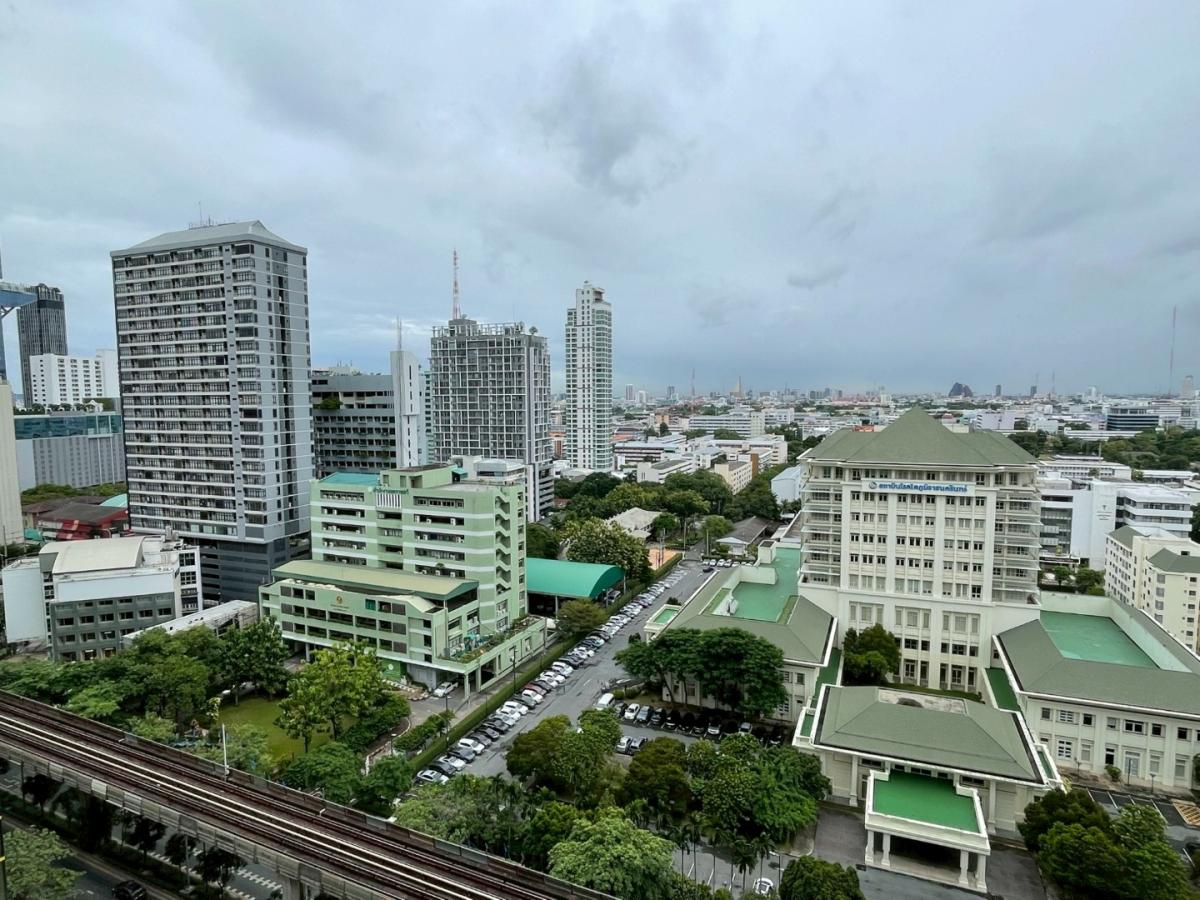 For RentCondoRatchathewi,Phayathai : 🔥Rent Now🔥 Park Origin Phaya Thai, near BTS Phaya Thai station, connecting to Airport Link and BTS Victory Monument. Fully furnished and ready to move in.