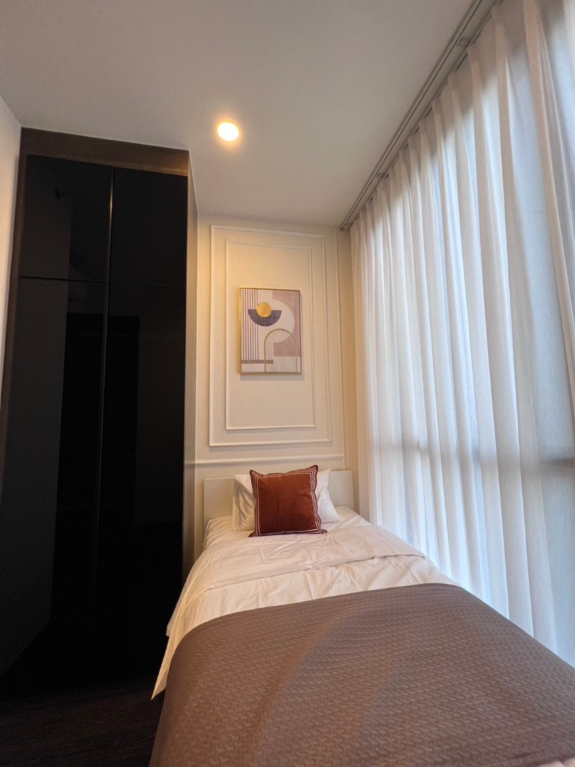 For SaleCondoSukhumvit, Asoke, Thonglor : 🔥Urgent Sale🔥 Park Origin Thonglor, near BTS Thonglor station, on Sukhumvit Road. Fully furnished and ready to move in.