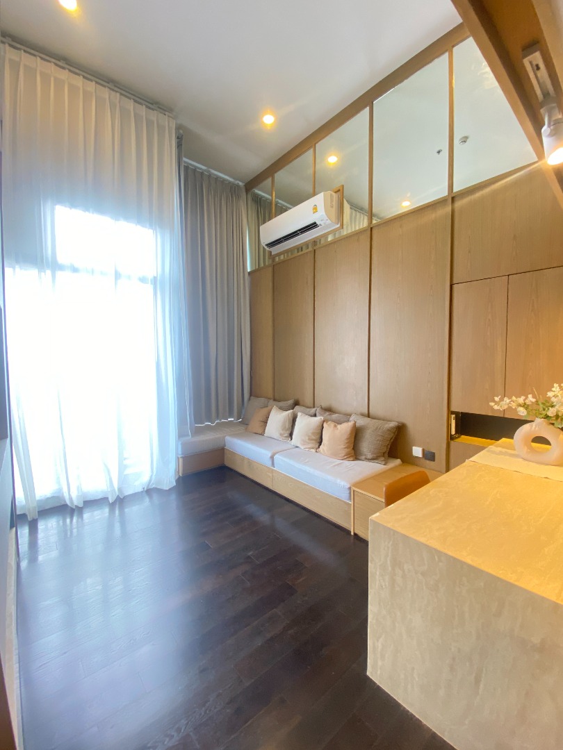 For SaleCondoSukhumvit, Asoke, Thonglor : 🔥Urgent Sale🔥 Park Origin Thonglor, near BTS Thonglor station, on Sukhumvit Road. Fully furnished and ready to move in.