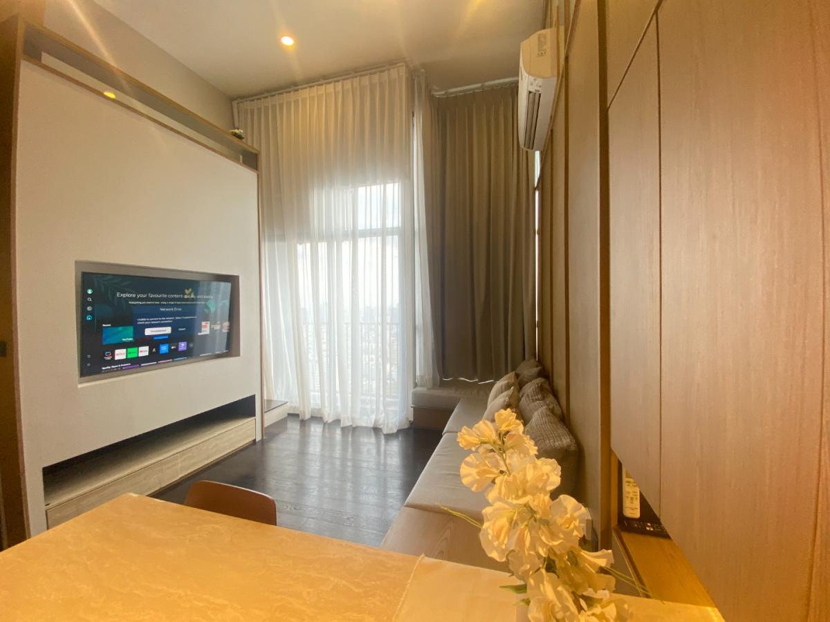 For SaleCondoSukhumvit, Asoke, Thonglor : 🔥Urgent Sale🔥 Park Origin Thonglor, near BTS Thonglor station, on Sukhumvit Road. Fully furnished and ready to move in.