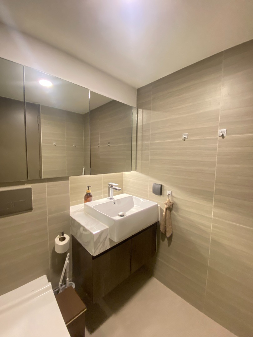 For SaleCondoSukhumvit, Asoke, Thonglor : 🔥Urgent Sale🔥 Park Origin Thonglor, near BTS Thonglor station, on Sukhumvit Road. Fully furnished and ready to move in.