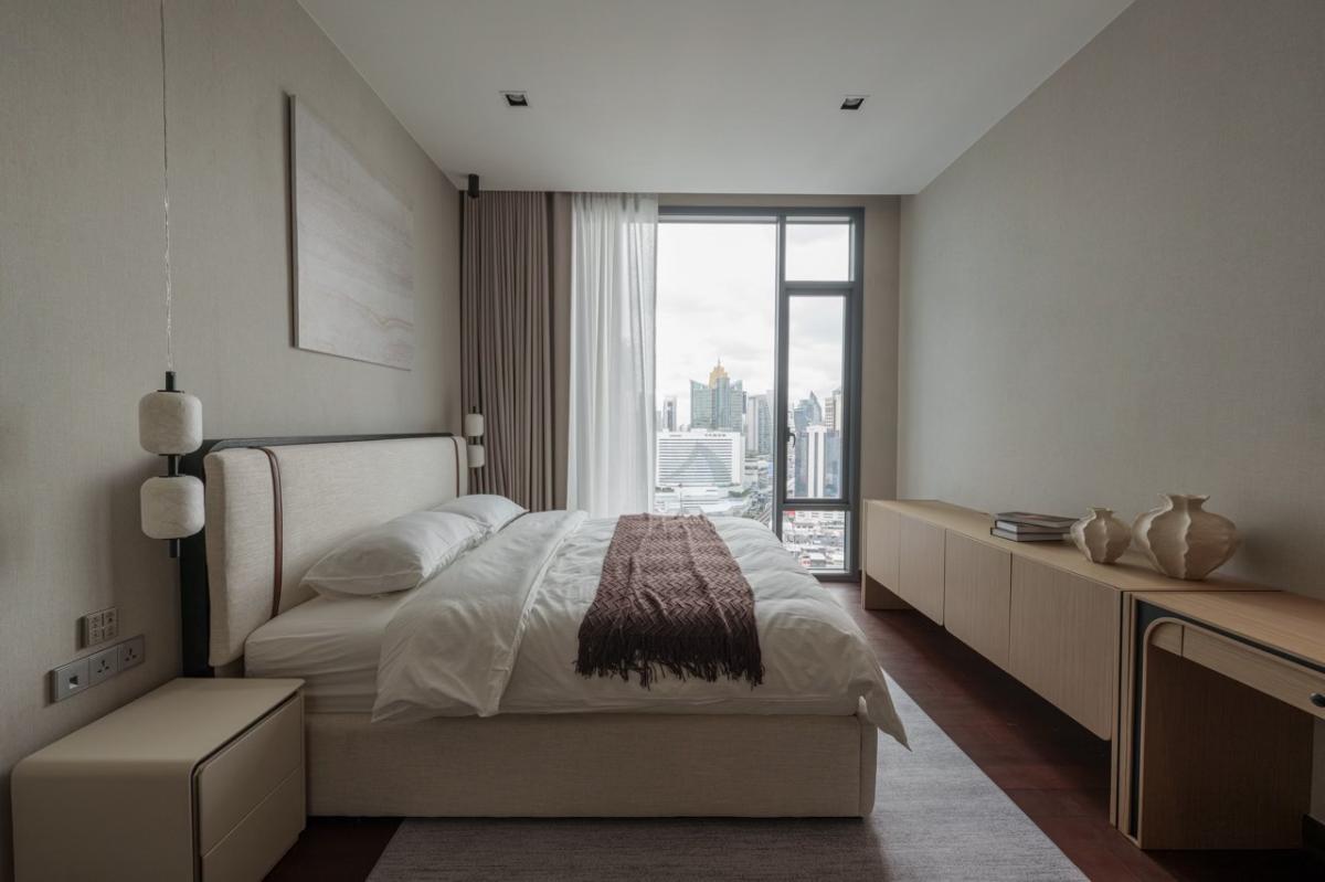 ให้เช่าคอนโดนานา : 🔥ให้เช่าด่วน🔥คิว วัน สุขุมวิท ห้องกว้าง ห้องพร้อมอ่าง วิวสวย ตกแต่งอบอุ่น เฟอร์นิเจอร์ครบพร้อมเข้าอยู่ ติดรถไฟฟ้า BTS นานา