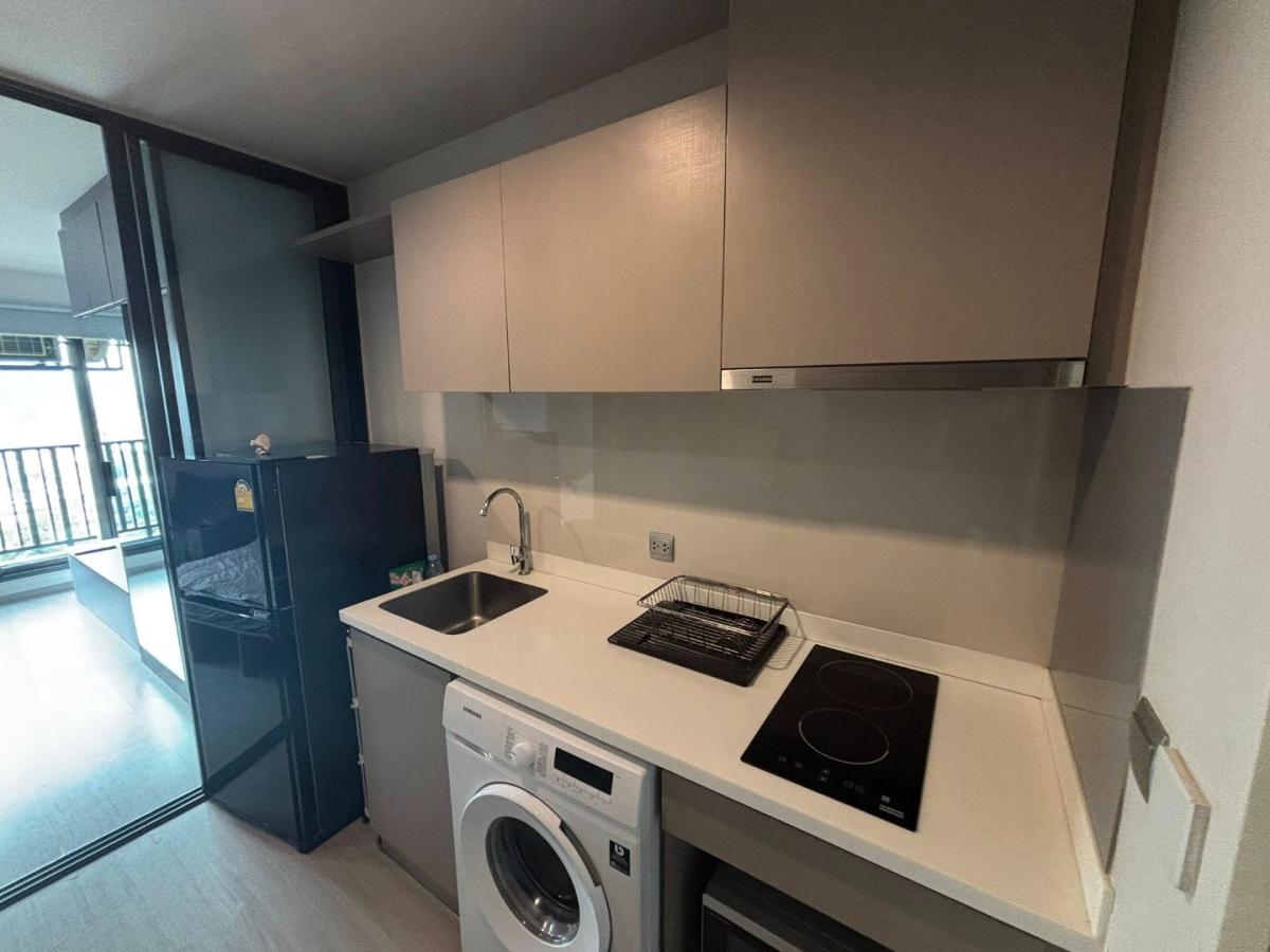 ให้เช่าคอนโดลาดพร้าว เซ็นทรัลลาดพร้าว : 🔥ให้เช่าด่วน🔥ไลฟ์ ลาดพร้าว วิวสวย เฟอร์นิเจอร์ครบพร้อมเข้าอยู่ ใกล้ MRT พหลโยธิน และ BTS ห้าแยกลาดพร้าว