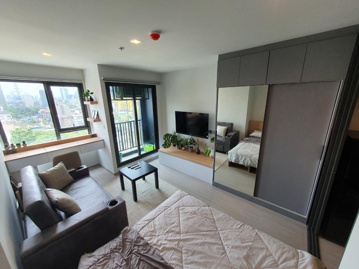 ให้เช่าคอนโดลาดพร้าว เซ็นทรัลลาดพร้าว : 🔥ให้เช่าด่วน🔥ไลฟ์ ลาดพร้าว วิวสวย เฟอร์นิเจอร์ครบพร้อมเข้าอยู่ ใกล้ MRT พหลโยธิน และ BTS ห้าแยกลาดพร้าว