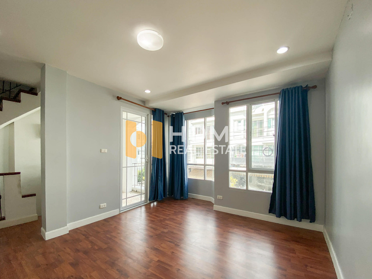 For SaleTownhomePinklao, Charansanitwong : Chuanchuen Charan 3 / 3 Bedrooms (FOR SALE) BALL209