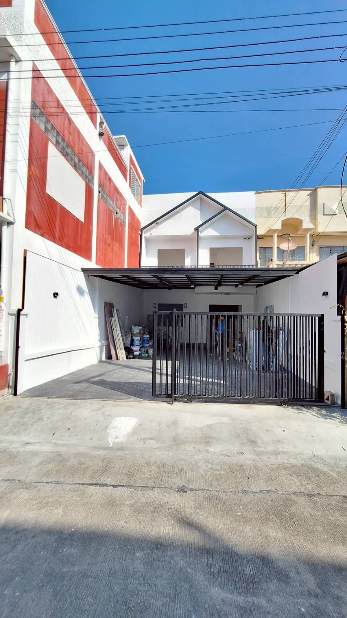 ขายทาวน์โฮมบางแค เพชรเกษม : ขายด่วนบ้านรีโนเวท หมู่บ้านณัฐกานต์เพชรเกษม112 หลังใหญ่ 4 ห้องนอน จอดรถ 4 คัน