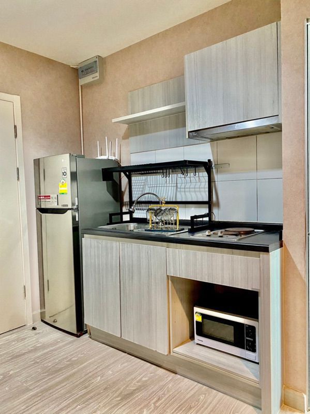 ให้เช่าคอนโดแจ้งวัฒนะ เมืองทอง : ปล่อยเช่า  แอสไพร์ งามวงศ์วาน ห้องสวยแต่งครบ