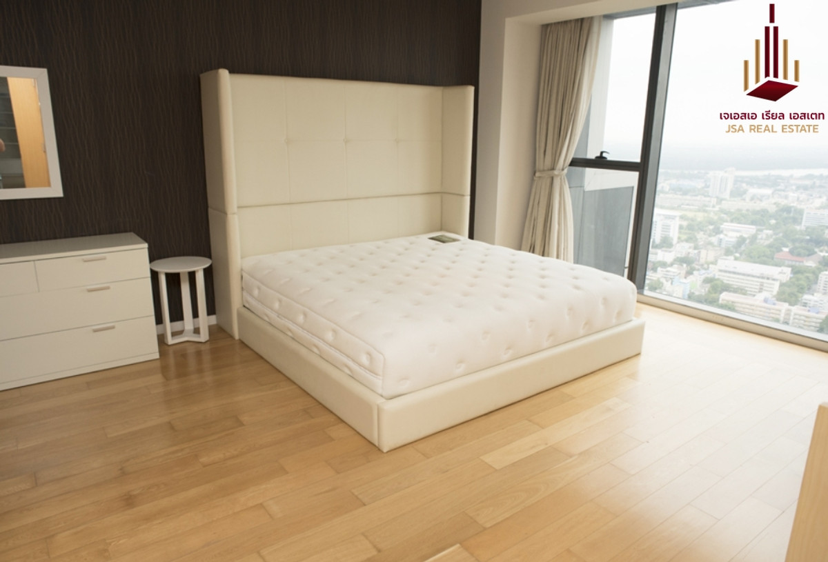 For RentCondoSathorn, Narathiwat : ✨ For Rent: The Met Condo ✨ 💰 Only 120,000 THB/month