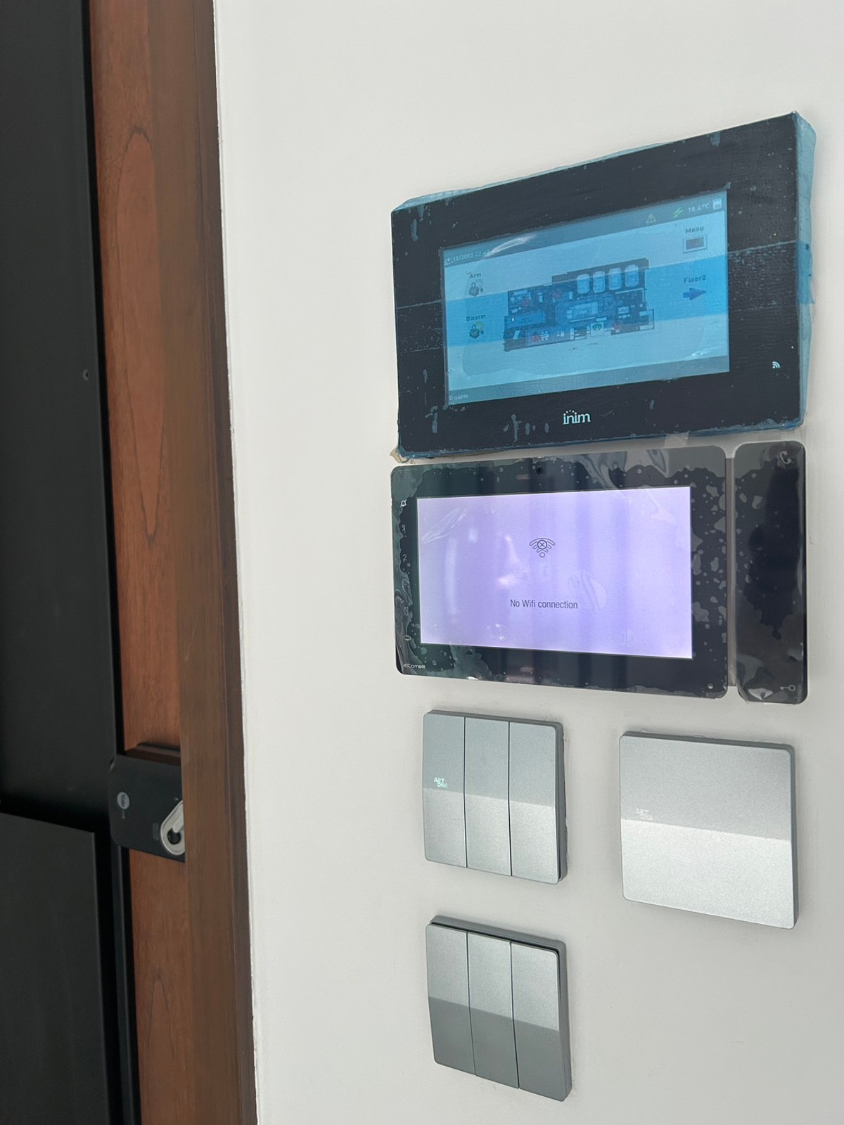 ขายบ้านเลียบทางด่วนรามอินทรา : ขายบ้านเดี่ยวบูก้าน โยธินพัฒนา 3 ชั้น 112.80 วา พื้นที่ใช้สอย 737 ตรม.  พร้อมสระว่ายน้ำ เเละลิฟท์โดยสาร