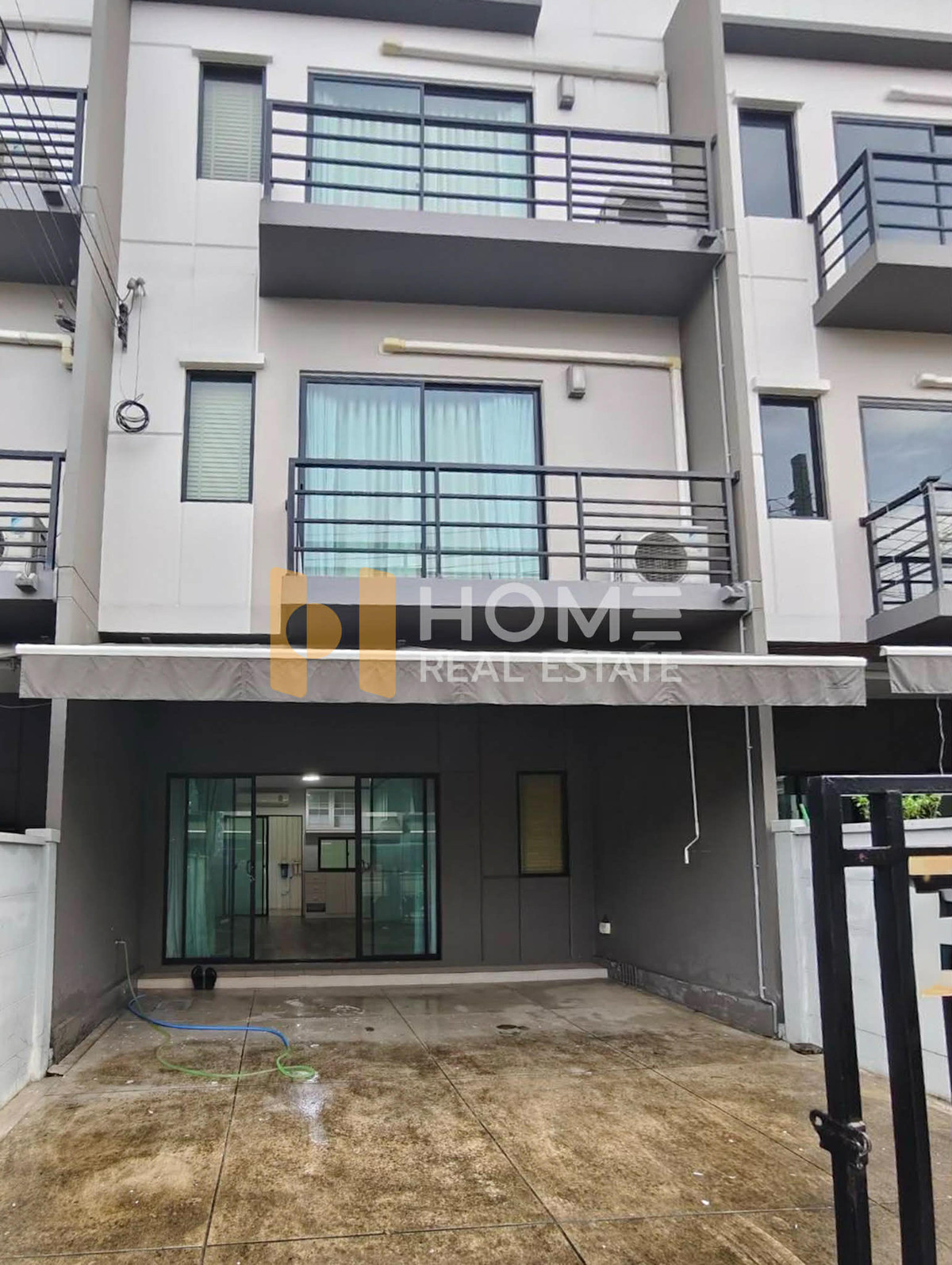 For SaleTownhomePinklao, Charansanitwong : Baan Klang Muang Pinklao - Charan / 3 Bedrooma (FOR SALE) BALL213