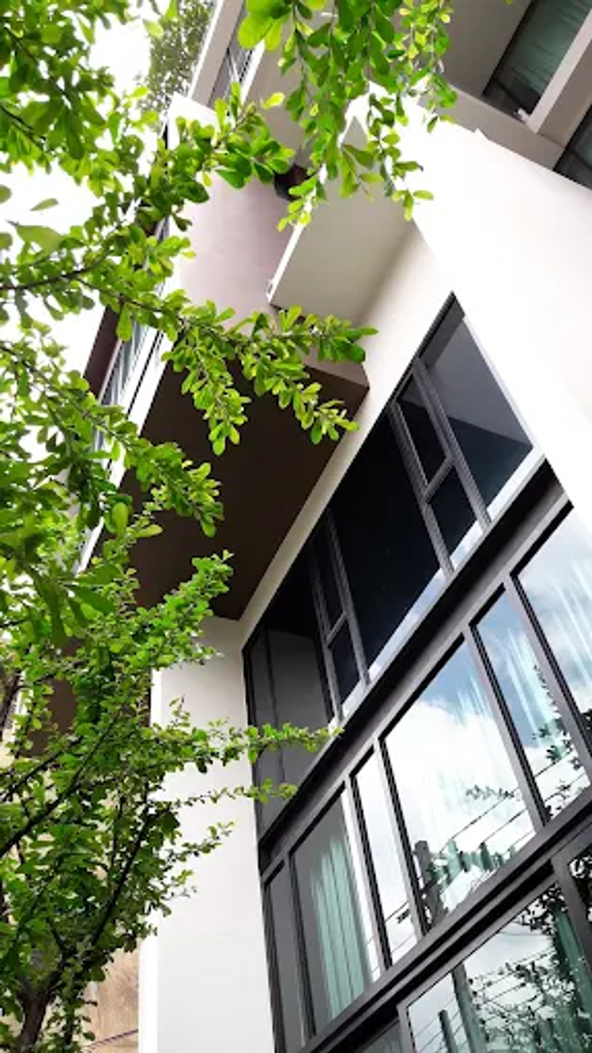 For SaleCondoSilom, Saladaeng, Bangrak : ✨ Easier life in the heart of the CBD, Condolette Light Convent for sale, connecting Silom-Sathorn. Perfectly 💕