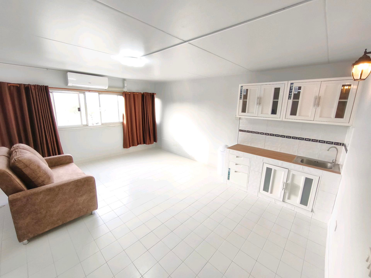 ขายคอนโดแจ้งวัฒนะ เมืองทอง : ขายคอนโดเมืองทอง  ตึก T10 ชั้น4 วิวนอก 