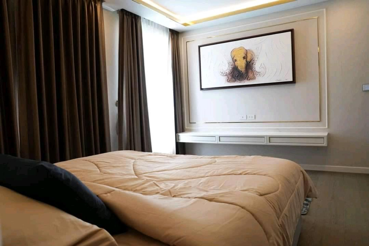 ให้เช่าคอนโดรัชดา ห้วยขวาง : 🏢 อมรันทา เรสซิเดนท์ (Amaranta Residence)
📍 รัชดา–ห้วยขวาง
🚇 ใกล้ MRT ห้วยขวาง เพียง 400 เมตร
🚕 มีรถตุ๊กตุ๊กรับ–ส่ง MRT