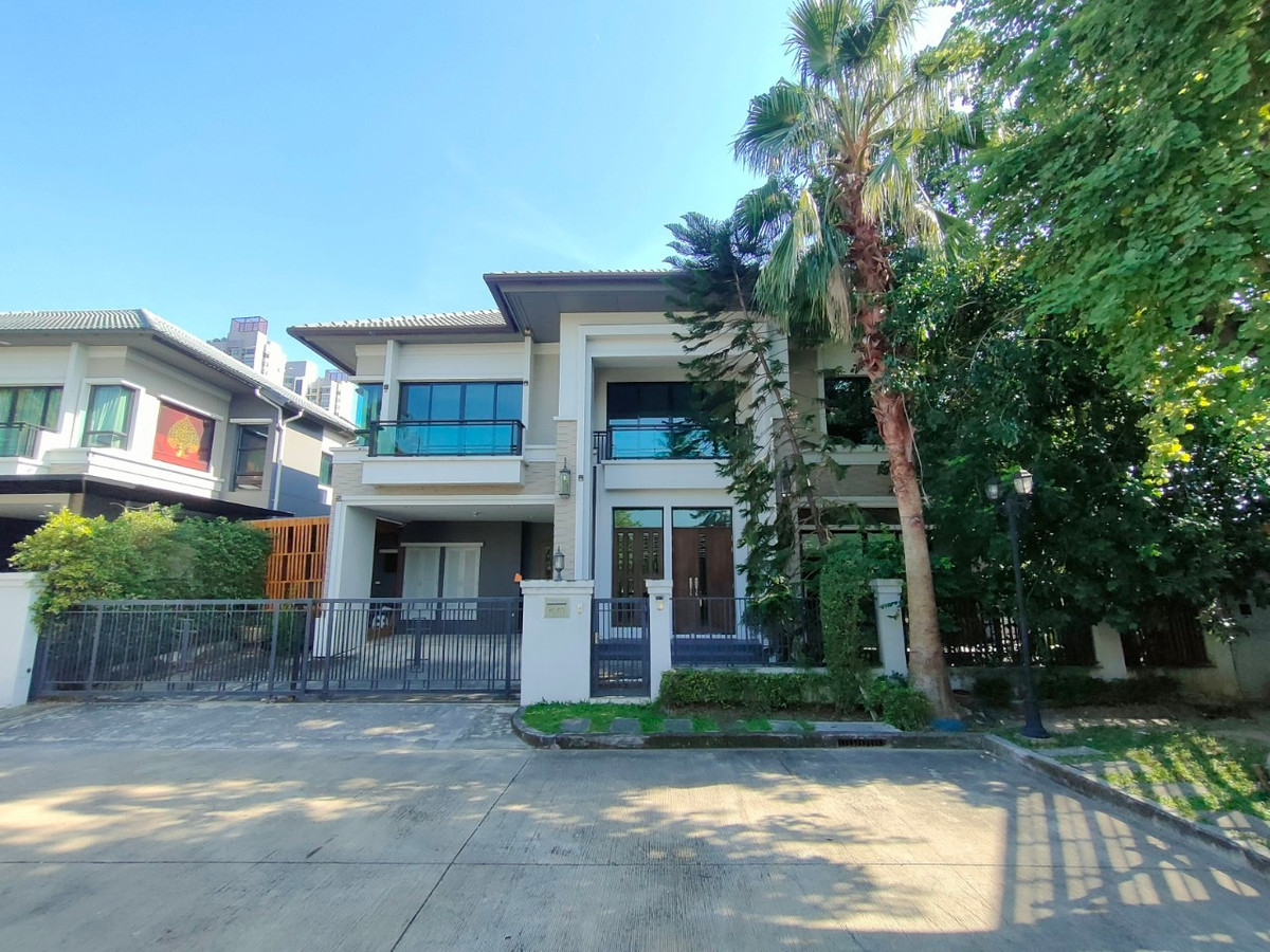 ให้เช่าบ้านเอกชัย บางบอน : 🏙🔥 ให้เช่า บ้านเดี่ยวหรูระดับไฮเอนด์ – ทำเลสาทร กัลปพฤกษ์ 🏡  โครงการ Grand Bangkok Boulevard Sathorn  ✨ บ้านหรู 2 ชั้น หลังริมใน ✨ ติดถนนกัลปพฤกษ์ 