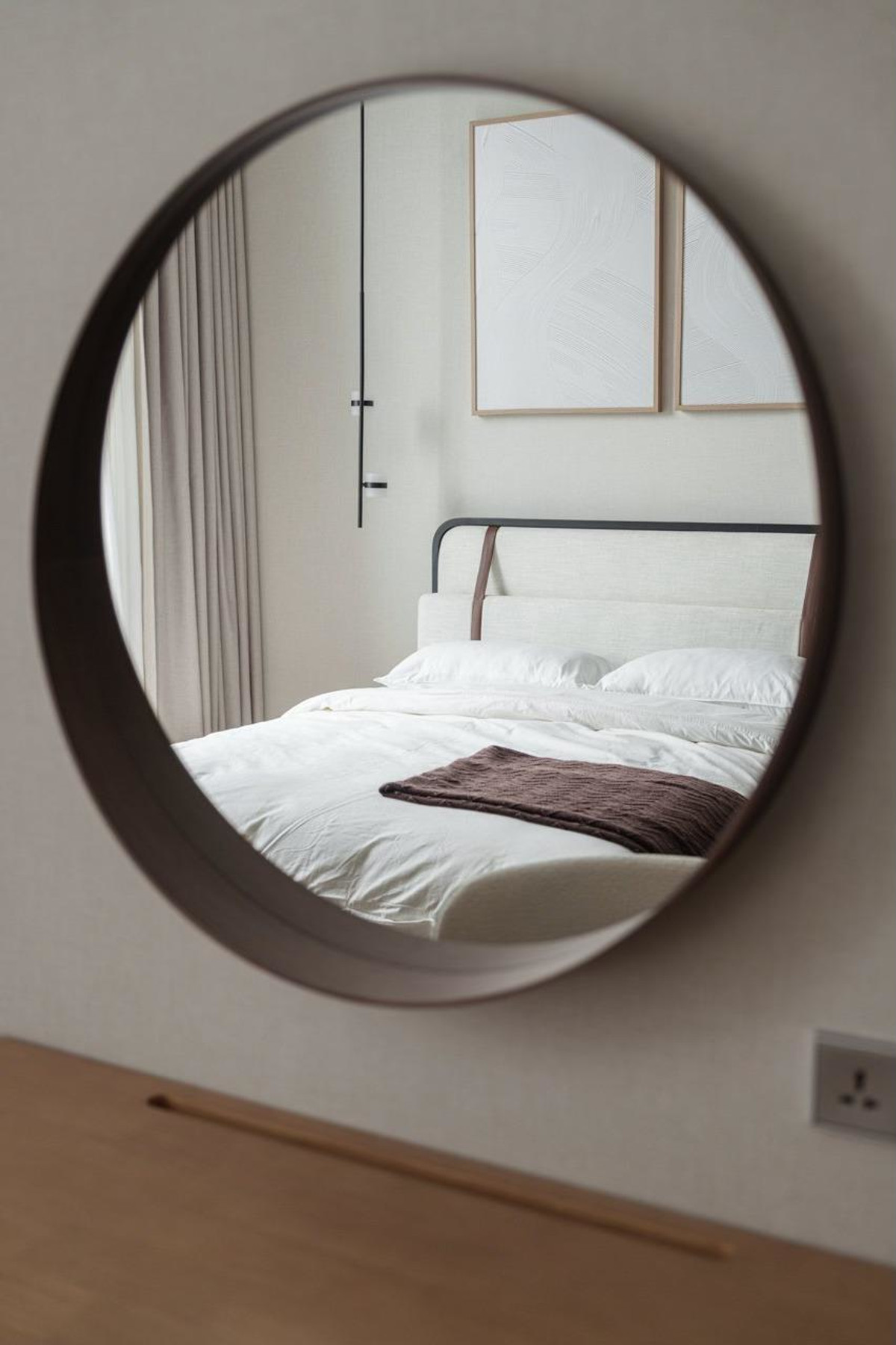 For RentCondoNana, North Nana,Sukhumvit13, Soi Nana : 2 bedrooms at Q1 Sukhumvit, Contact 062-496-6454