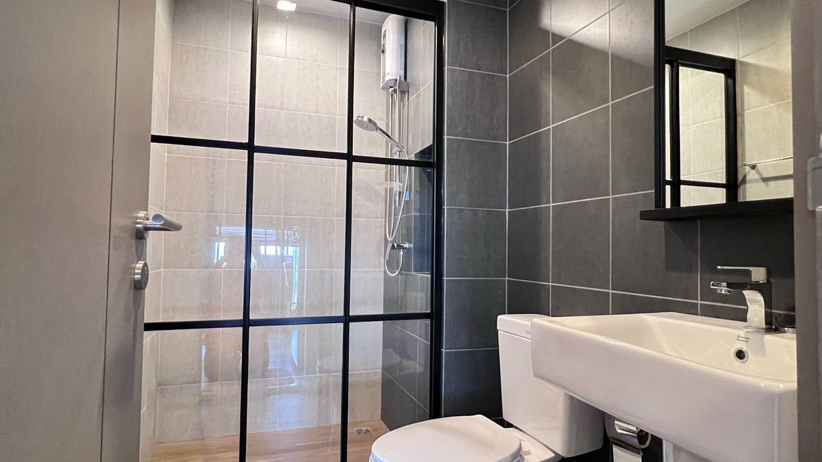 For RentCondoRama9, Petchburi, RCA : the base garden rama9