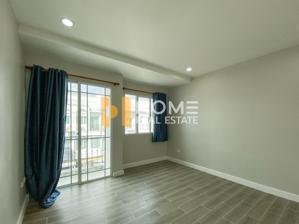 For SaleTownhomePinklao, Charansanitwong : Chuanchuen Charan 3 / 3 Bedrooms (FOR SALE) BALL209