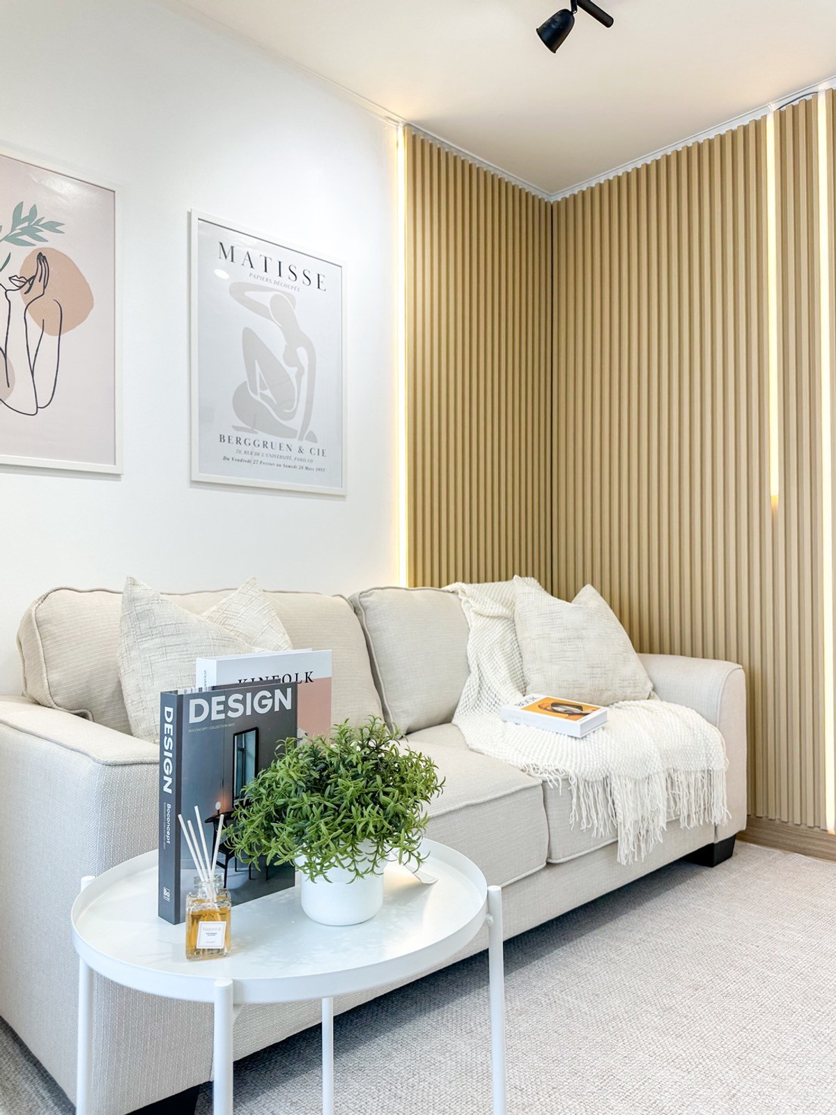 ขายคอนโดบางแค เพชรเกษม : 🔥 ห้องสวย! รีโนเวทใหม่ทั้งห้อง สไตล์มินิมอลอบอุ่น ลุมพินี คอนโดทาวน์ บางแค เฟอร์ฯ แน่น ผ่อนถูกกว่าเช่า.!