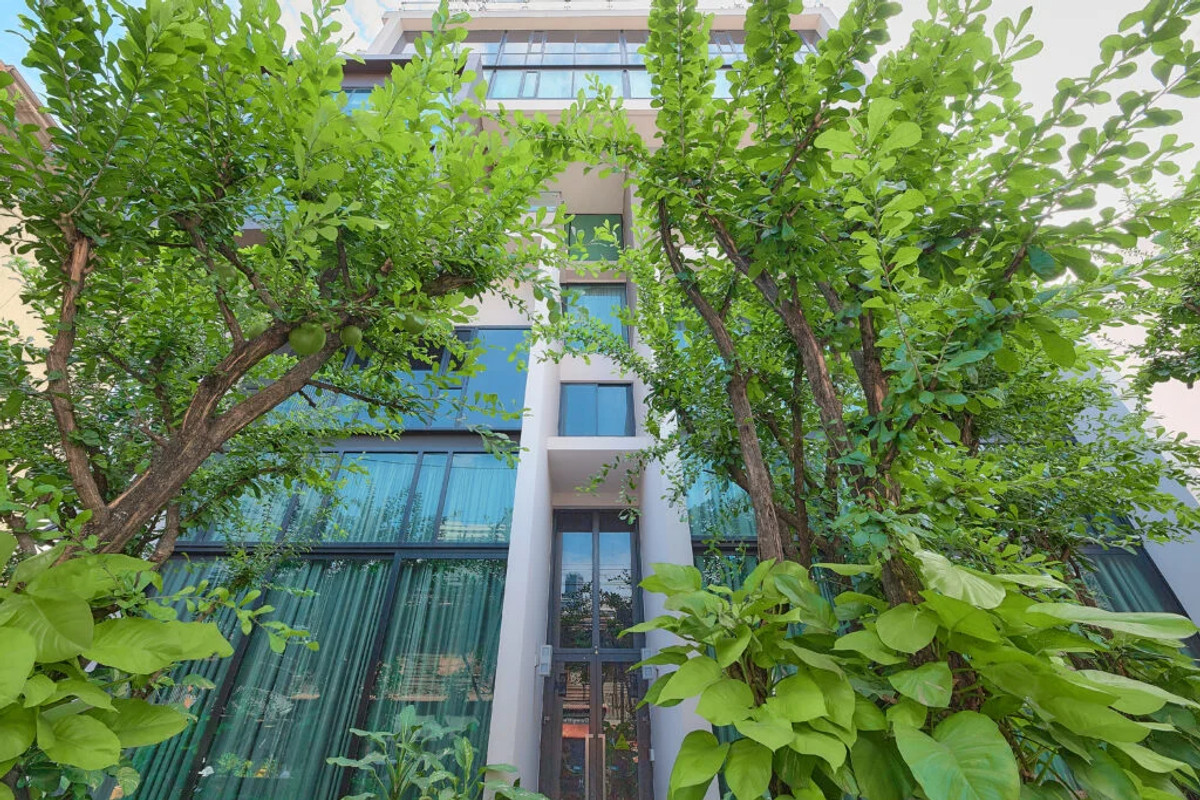 For SaleCondoSilom, Saladaeng, Bangrak : ✨ Easier life in the heart of the CBD, Condolette Light Convent for sale, connecting Silom-Sathorn. Perfectly 💕