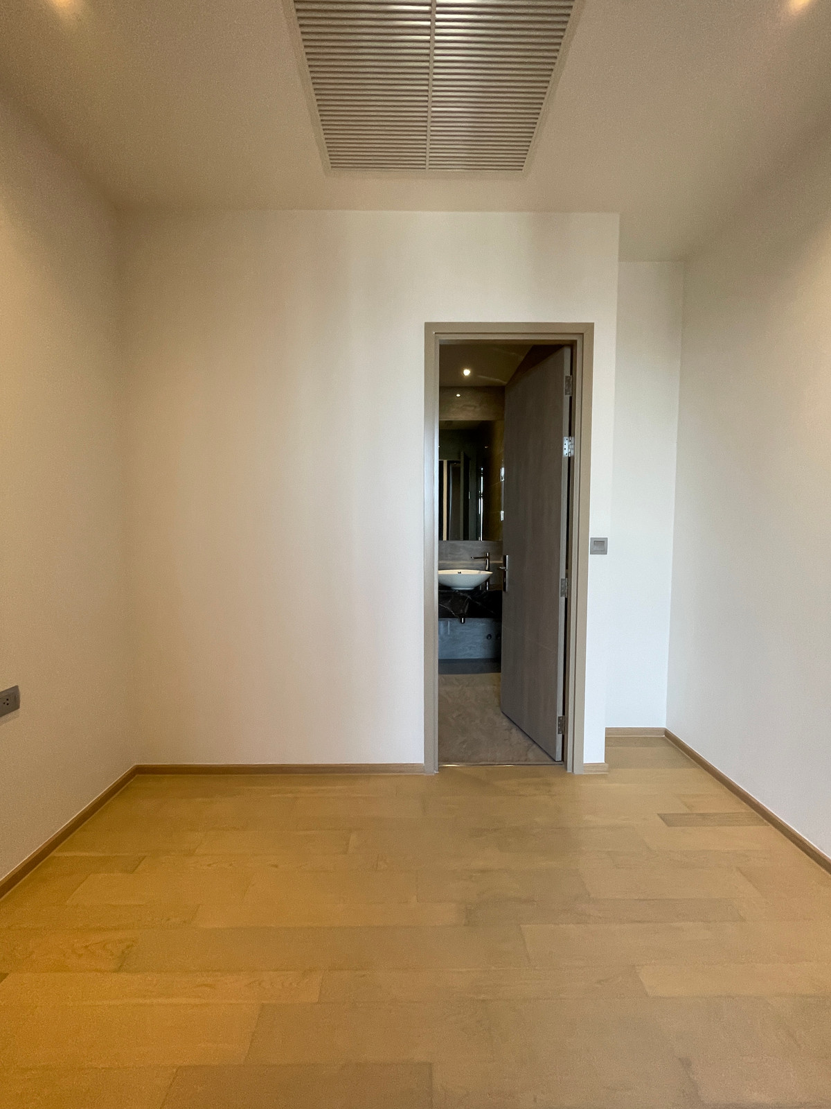 For SaleCondoRama9, Petchburi, RCA : Condo for sale: Ashton Asoke-Rama 9, ALPHA building, 2 bedrooms, 2 bathrooms, usable area 66.96 sq m., ready to receive full promotions. ที่สุดของความ Luxury ใจกลาง New CBD เพียง 230 ม. จาก MRT พระราม 9